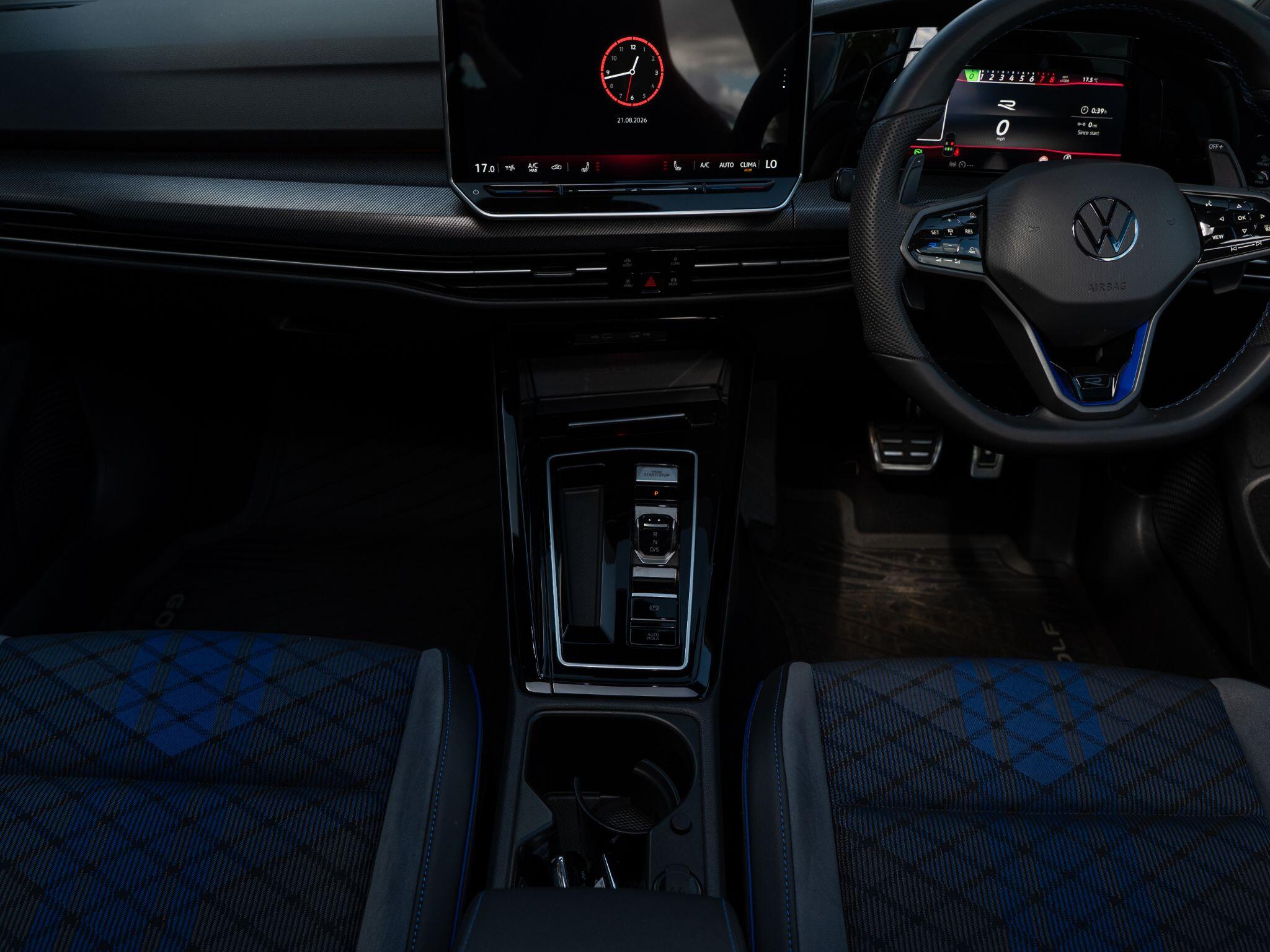Volkswagen Golf view 45