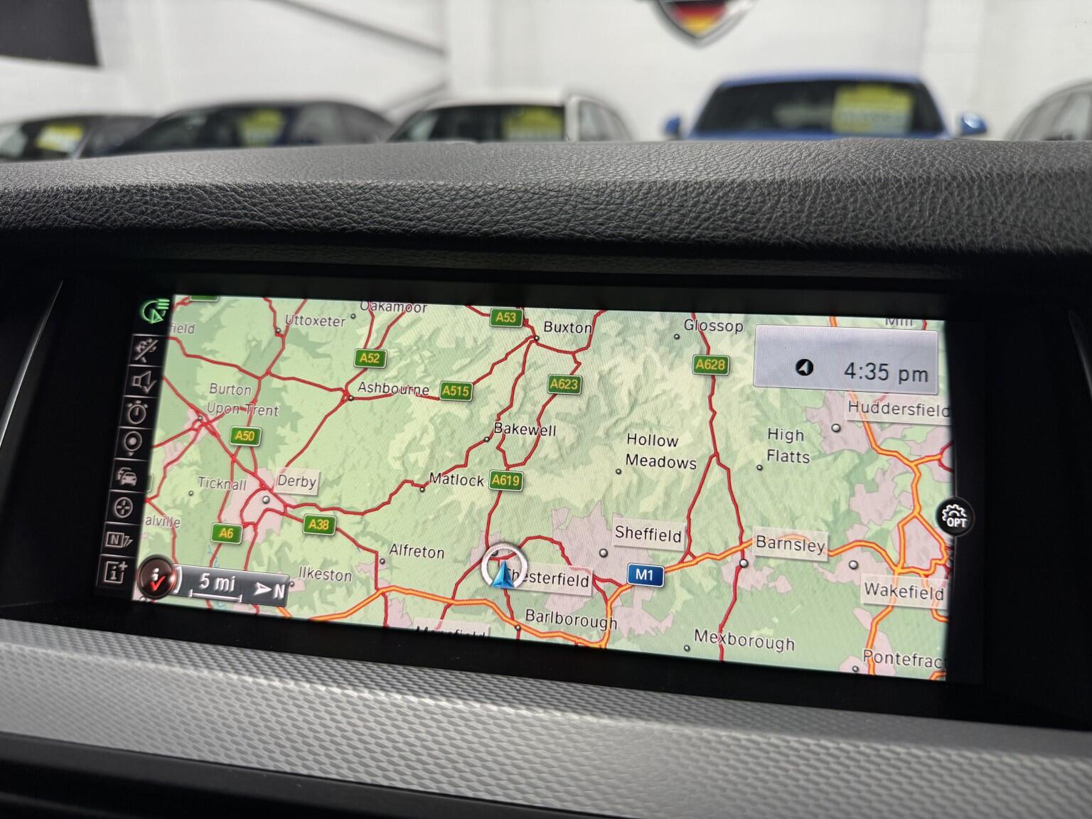 BMW 5 Series view 22