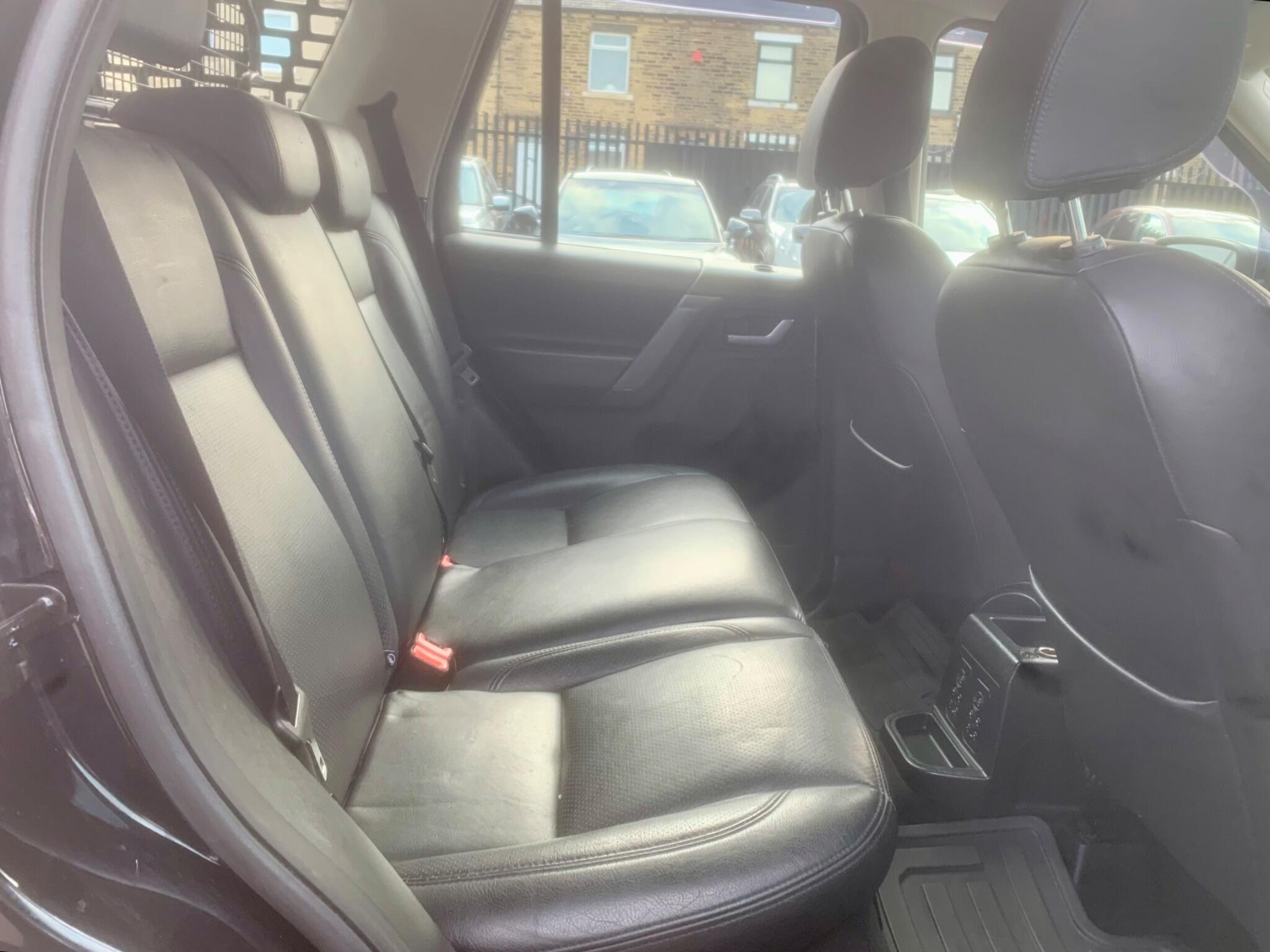 Land Rover Freelander 2 view 41