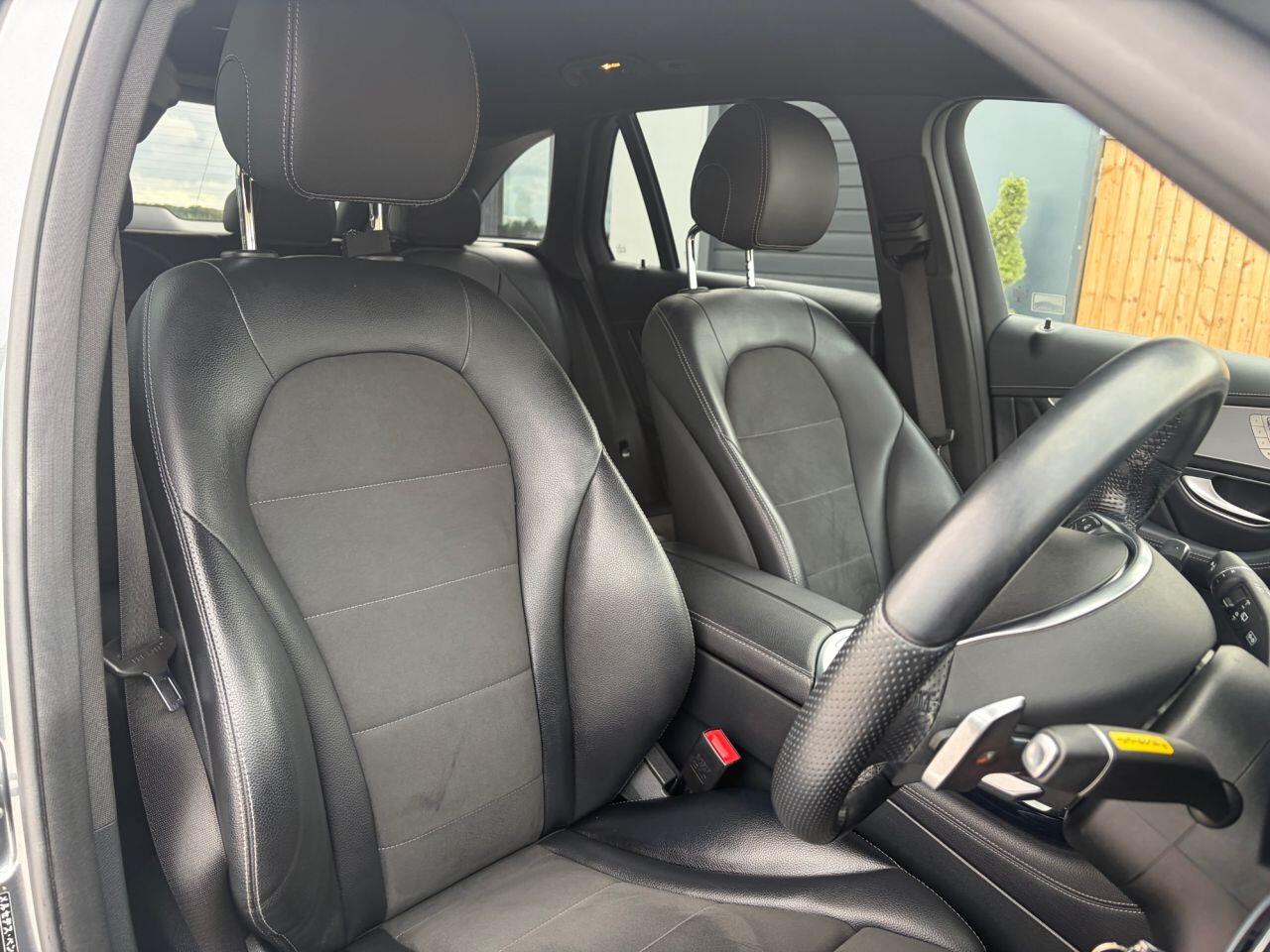 Mercedes-Benz GLC view 18