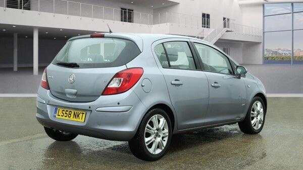 Vauxhall Corsa view 4