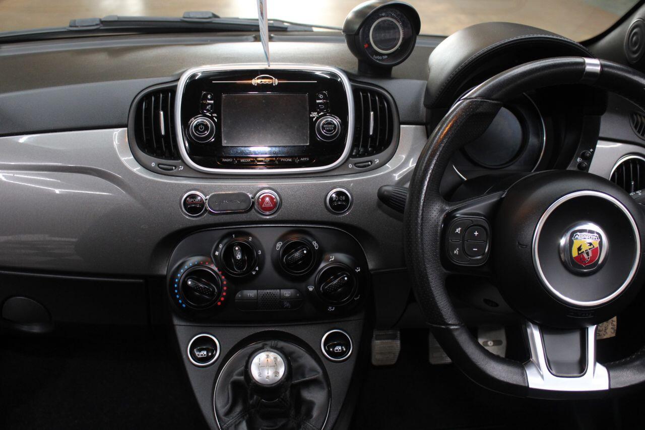 Abarth 595 view 34