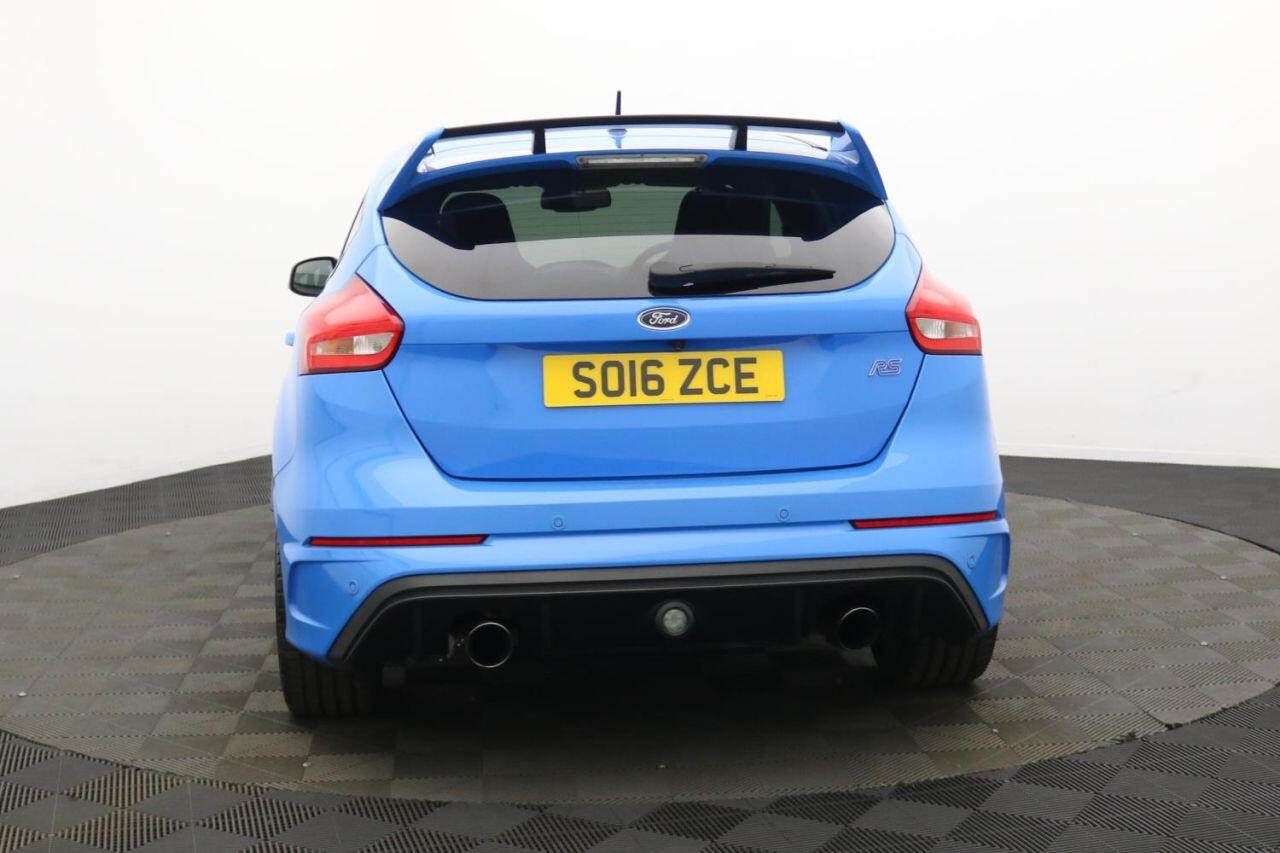 Ford Focus view 6