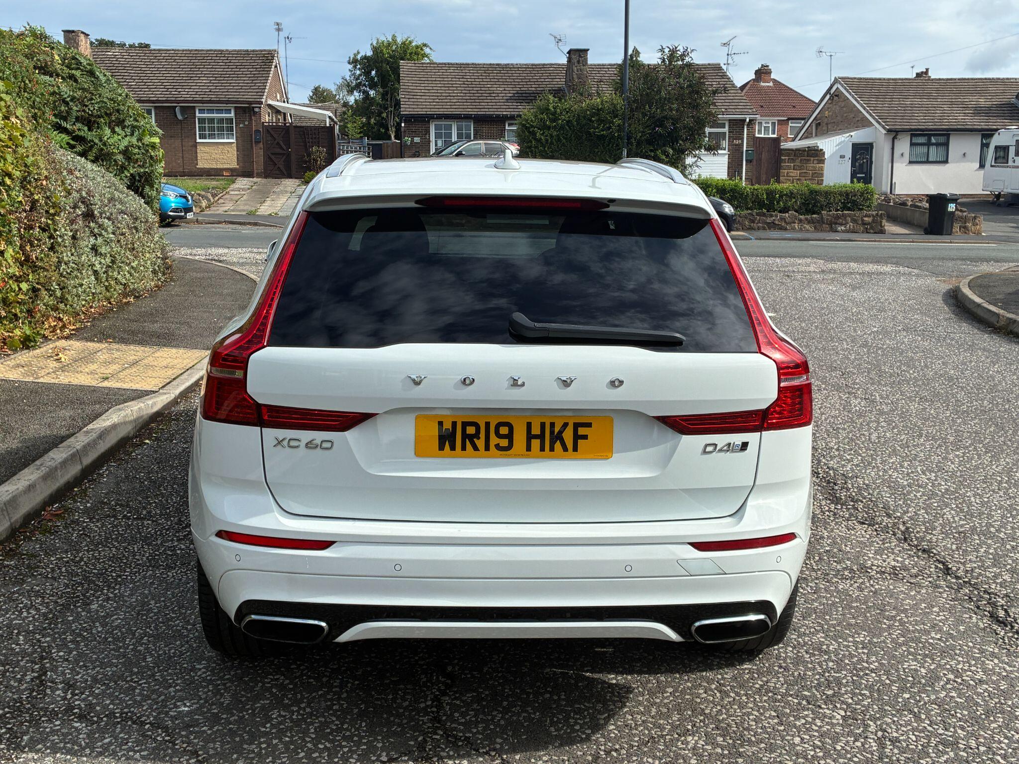 Volvo XC60 view 35