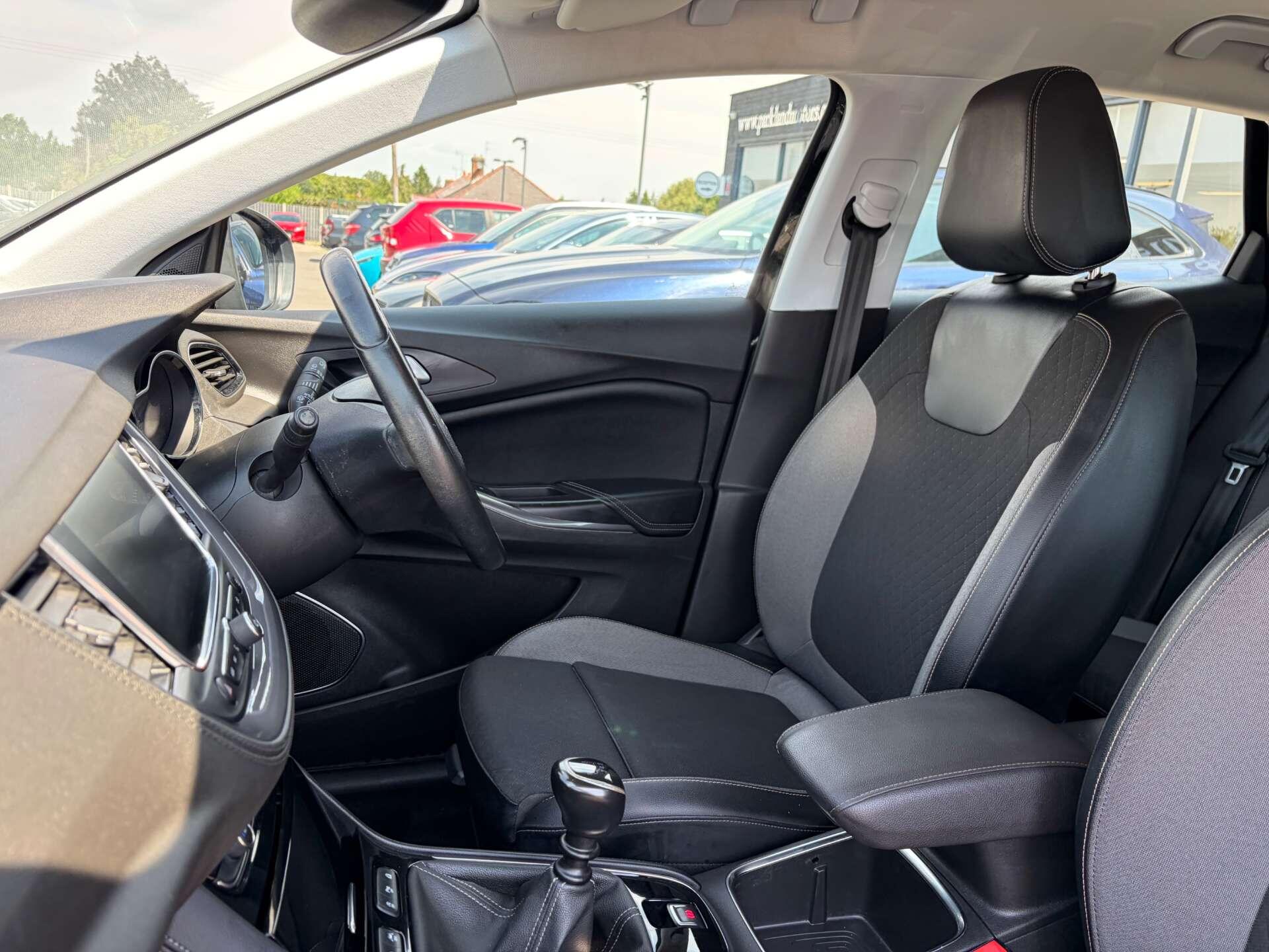 Vauxhall Grandland X view 18