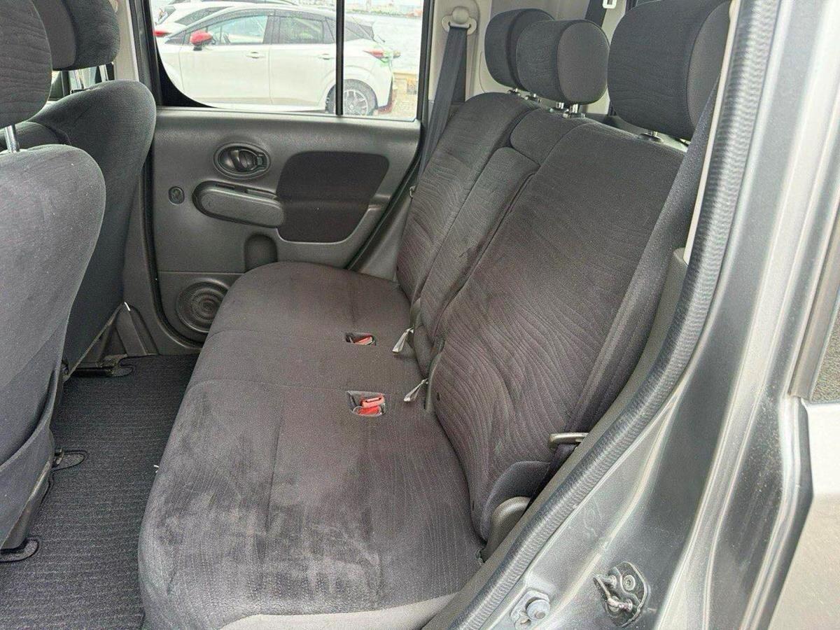 Nissan Cube view 12