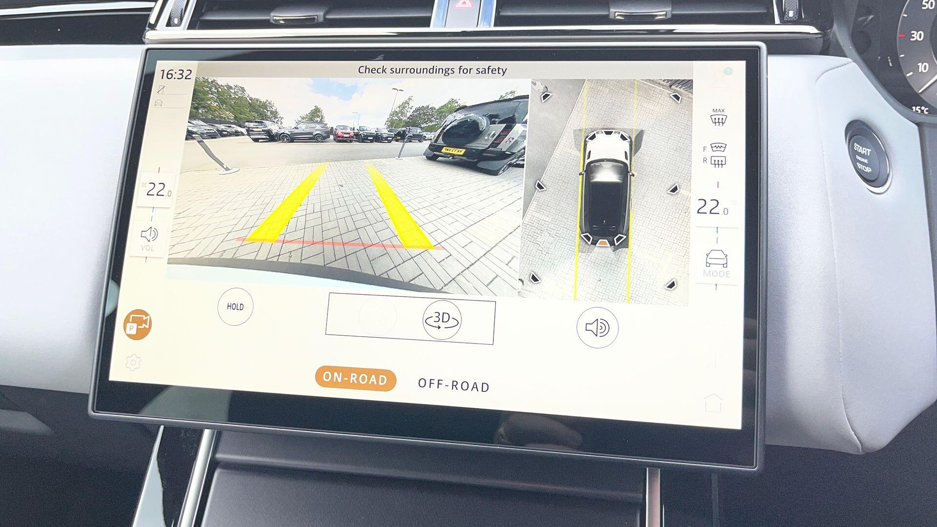 Land Rover Range Rover Velar view 22