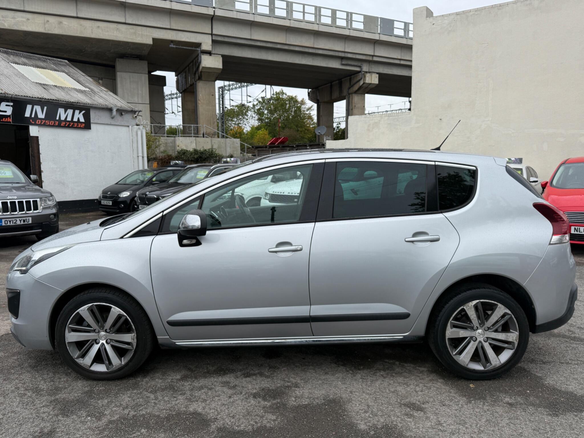 Peugeot 3008 - Image 10