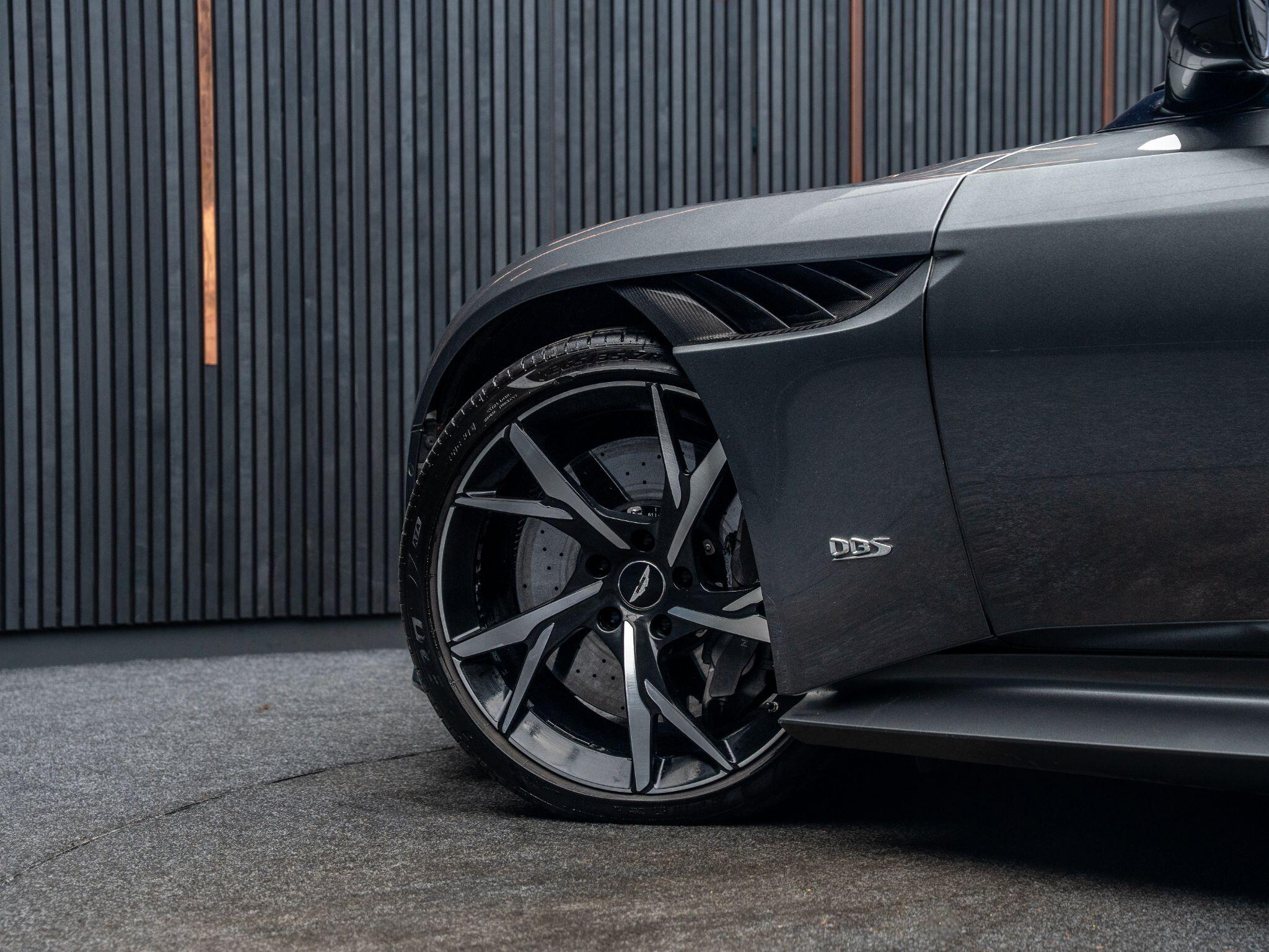 Aston Martin DBS view 17