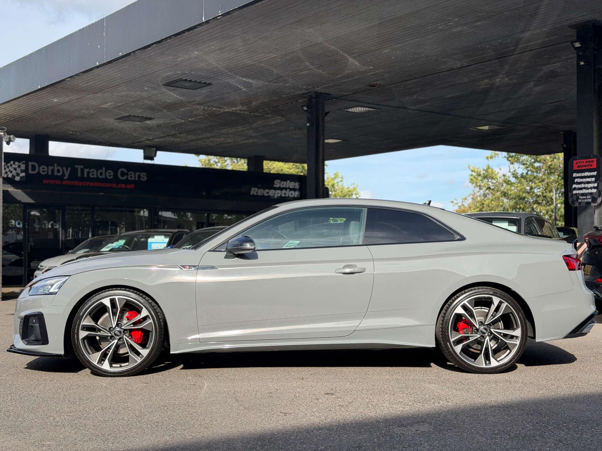 Audi A5 view 8