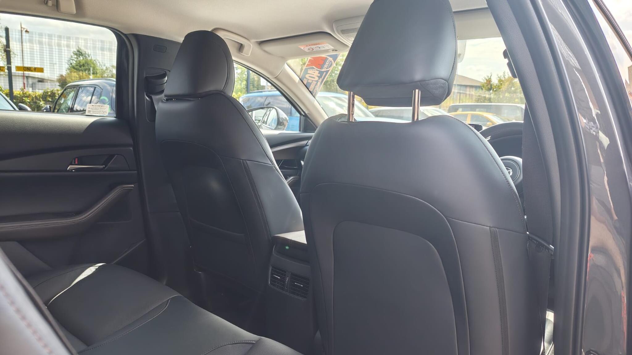 Mazda CX-30 view 30