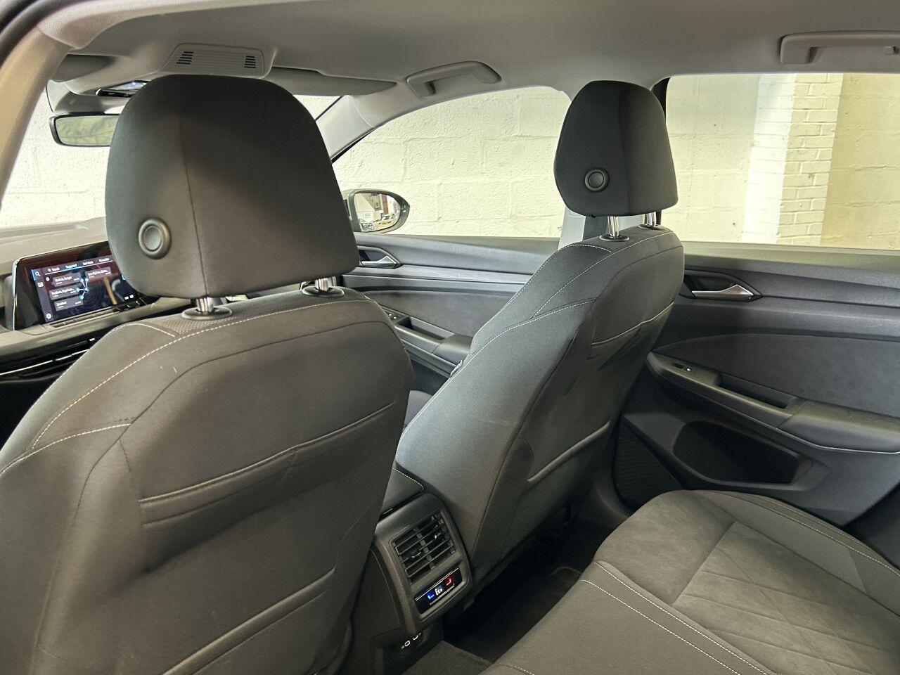 Volkswagen Golf view 59