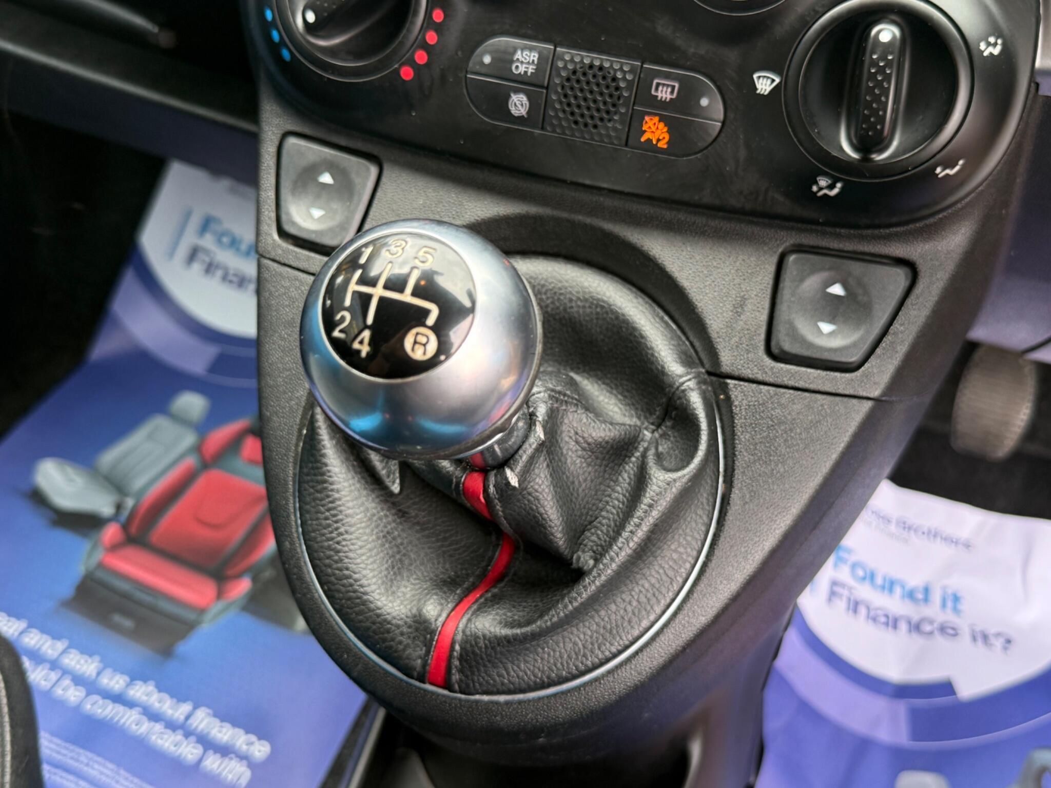 Fiat 500 view 31