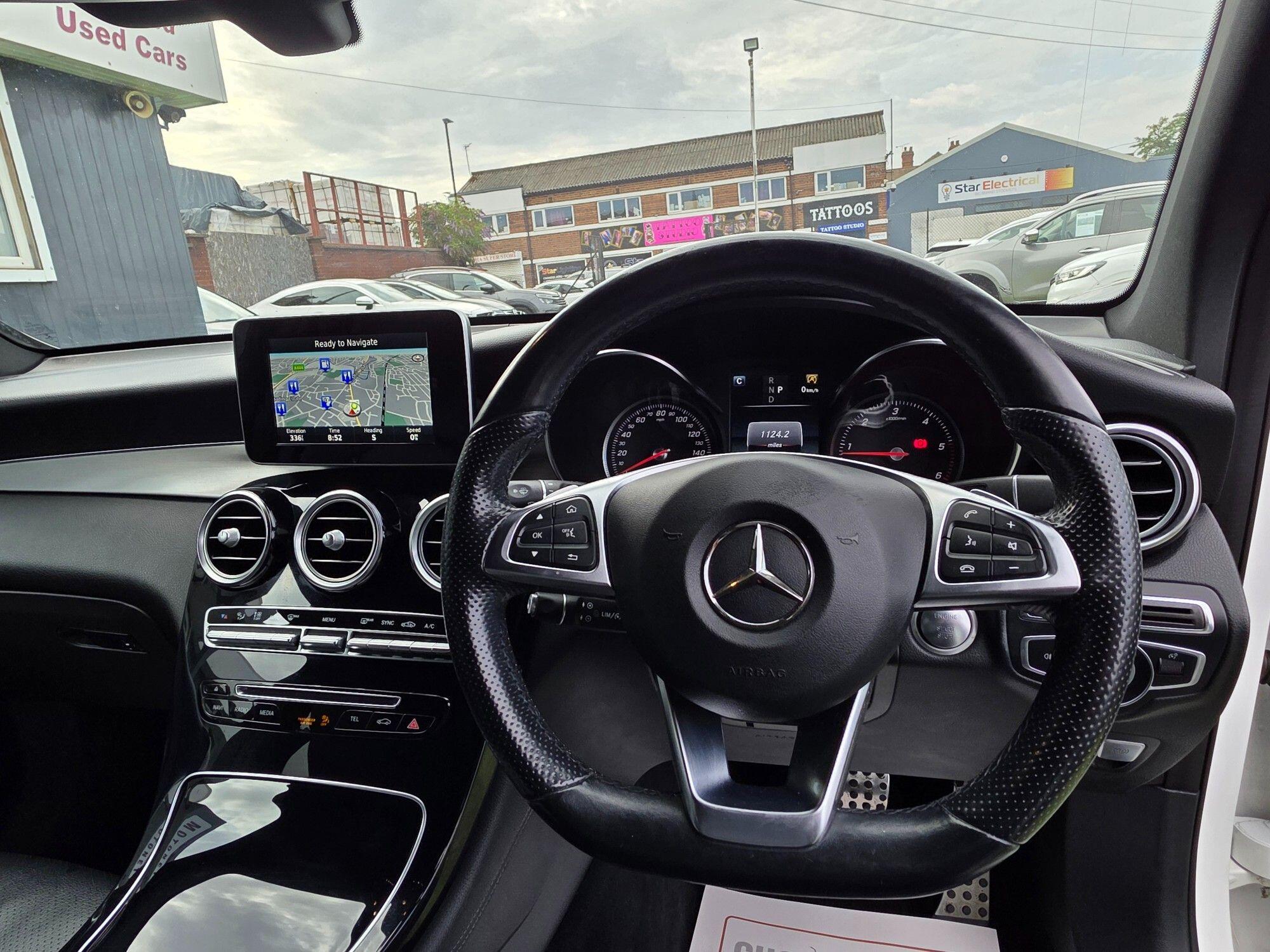 Mercedes-Benz GLC view 33