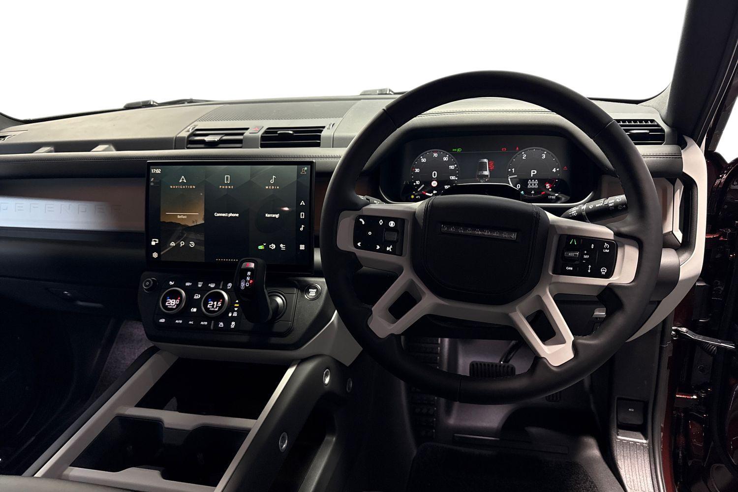 Land Rover Defender view 9