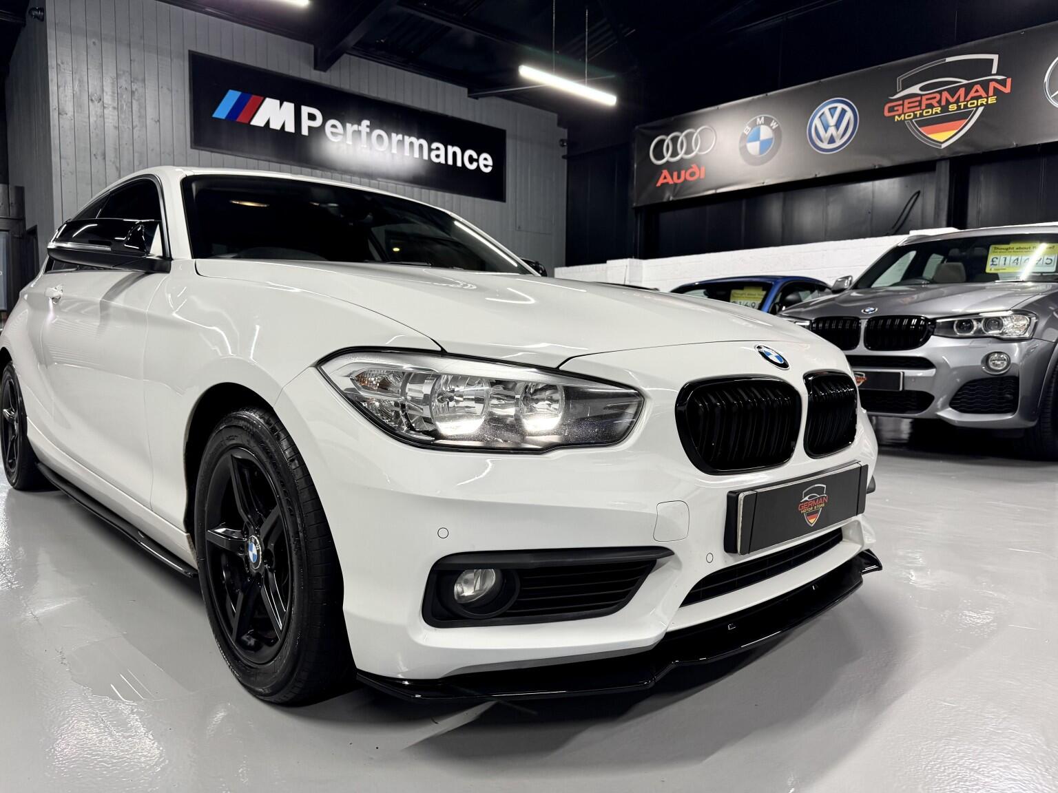 BMW 1 Series view 22