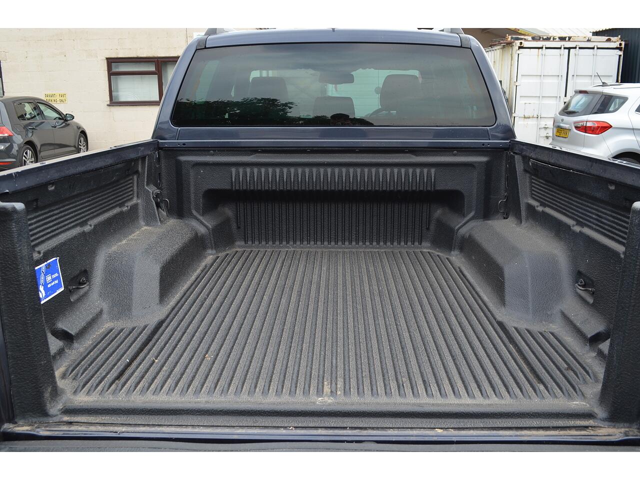 Ford Ranger view 38