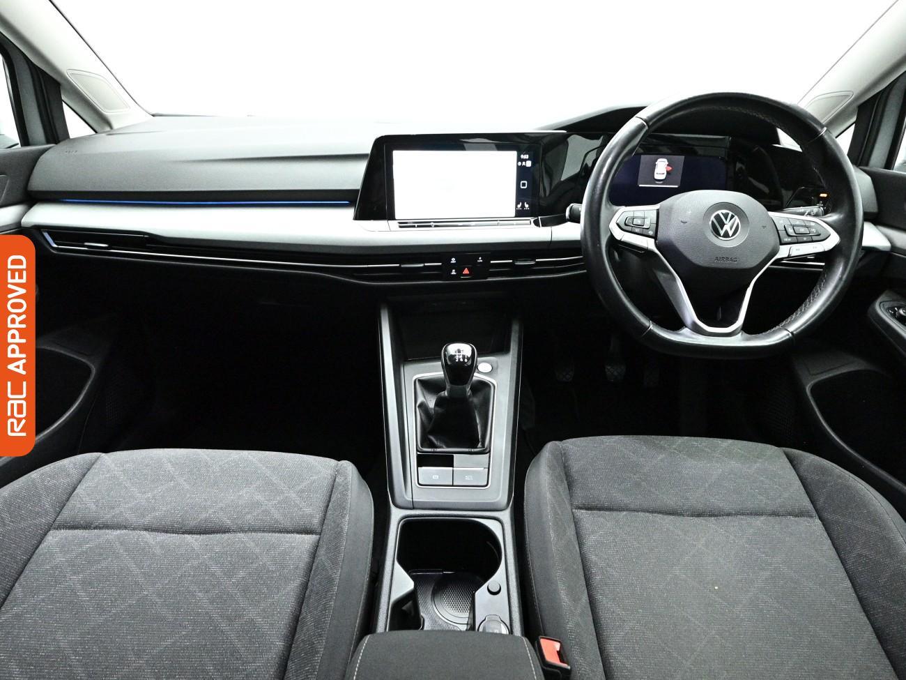 Volkswagen Golf view 2