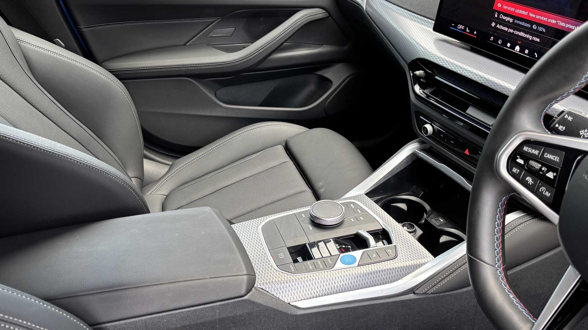 BMW i4 view 34