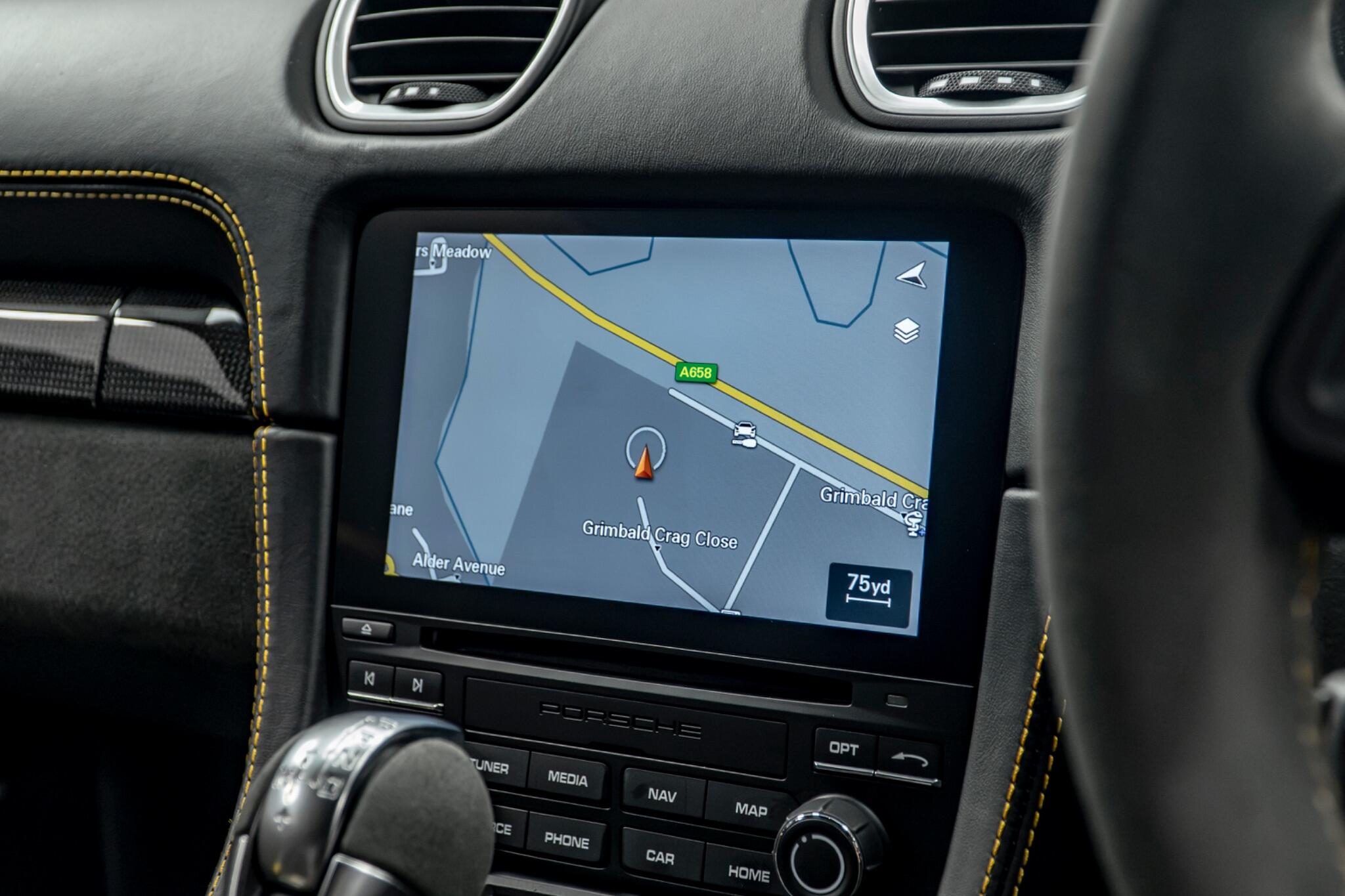 Porsche Cayman view 24