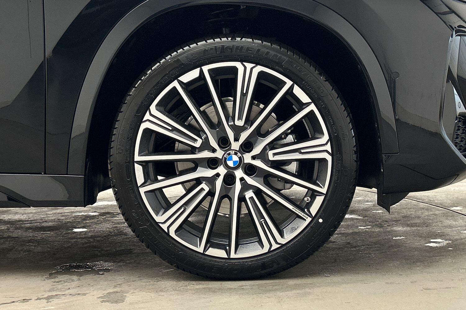 BMW X1 view 14