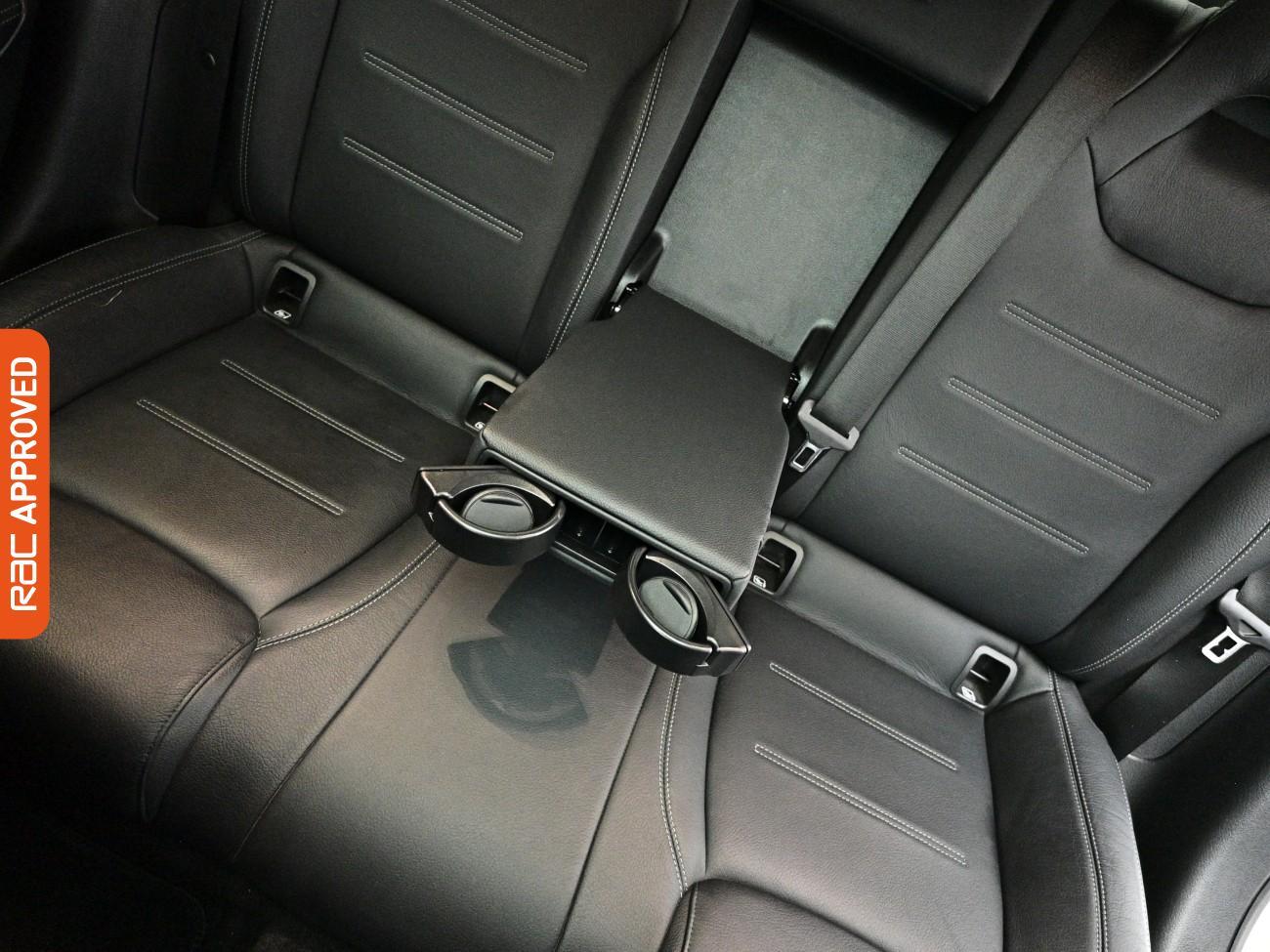 Mercedes-Benz Cla view 29