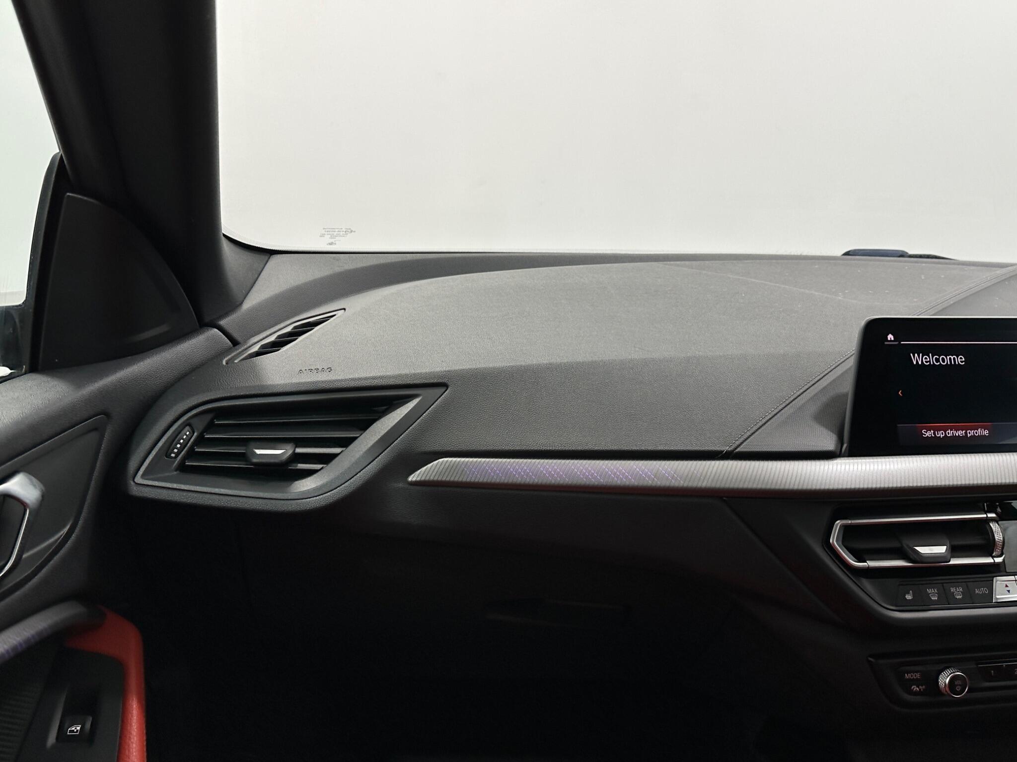 BMW 2 Series view 30