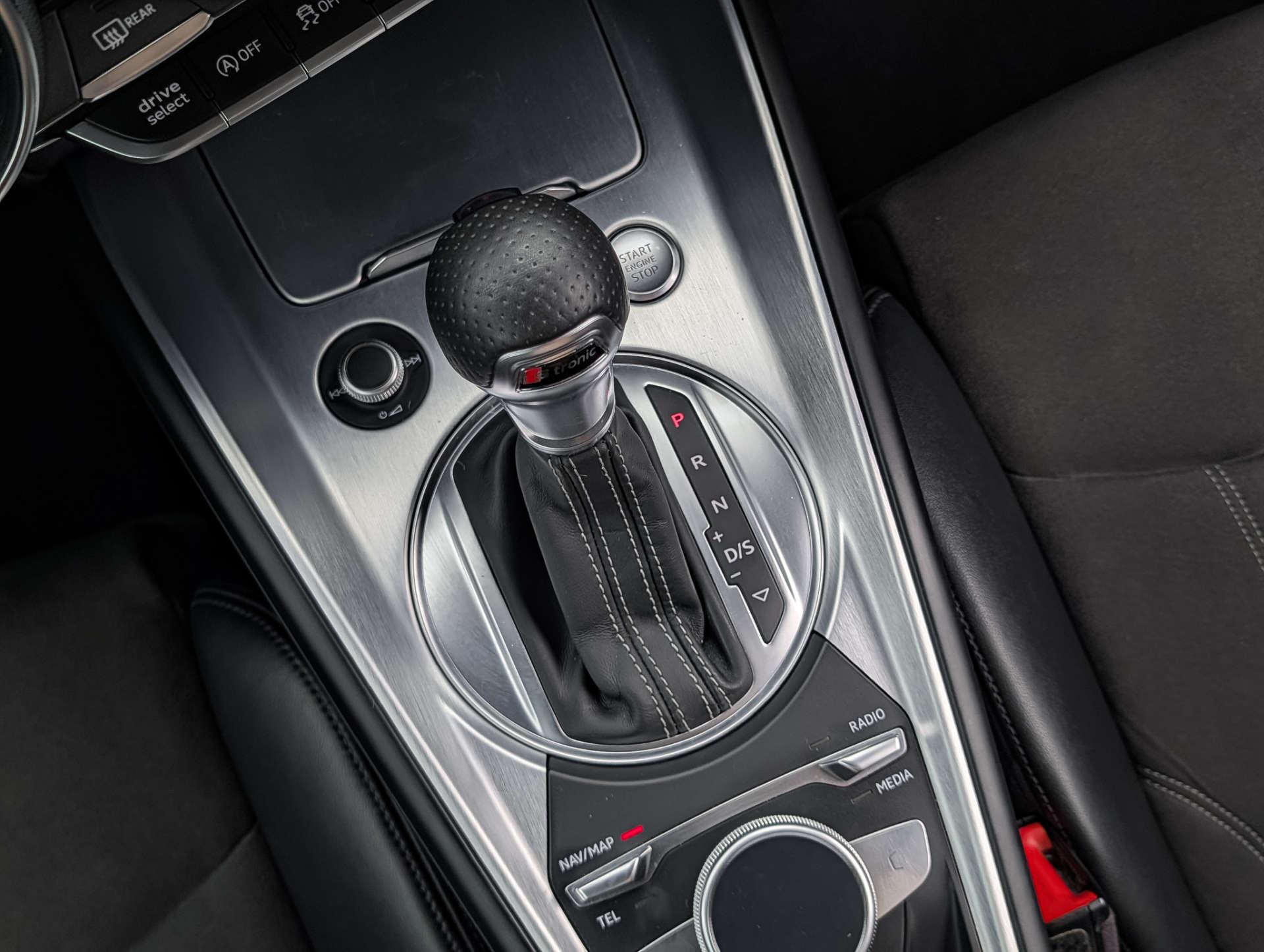 Audi TT view 37