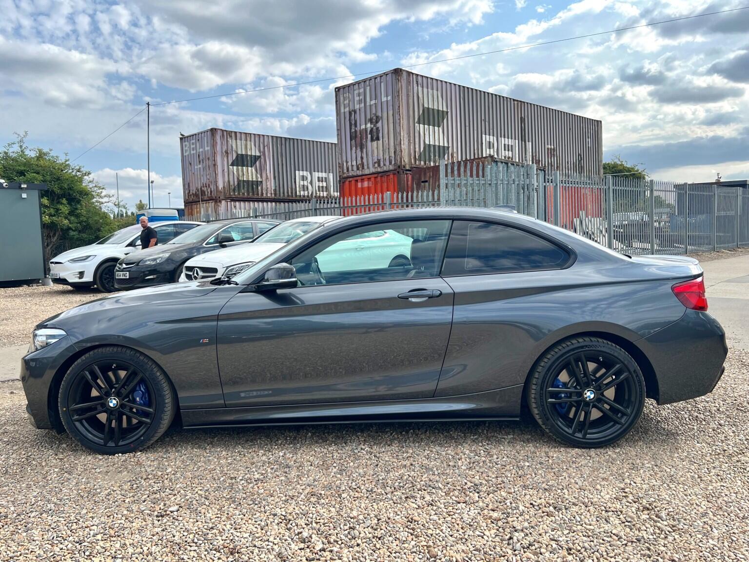 BMW 2 Series view 9