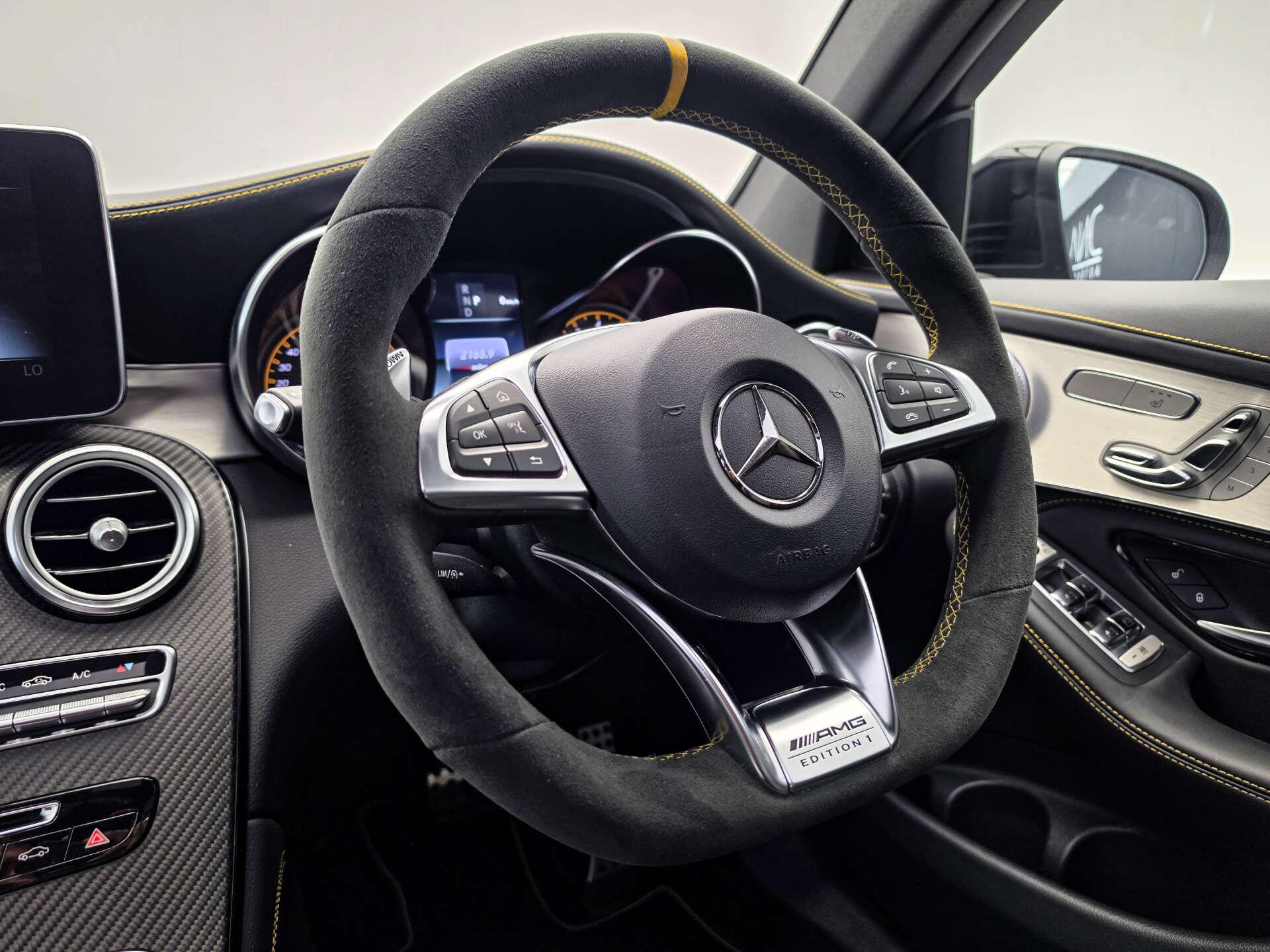 Mercedes-Benz GLC view 35