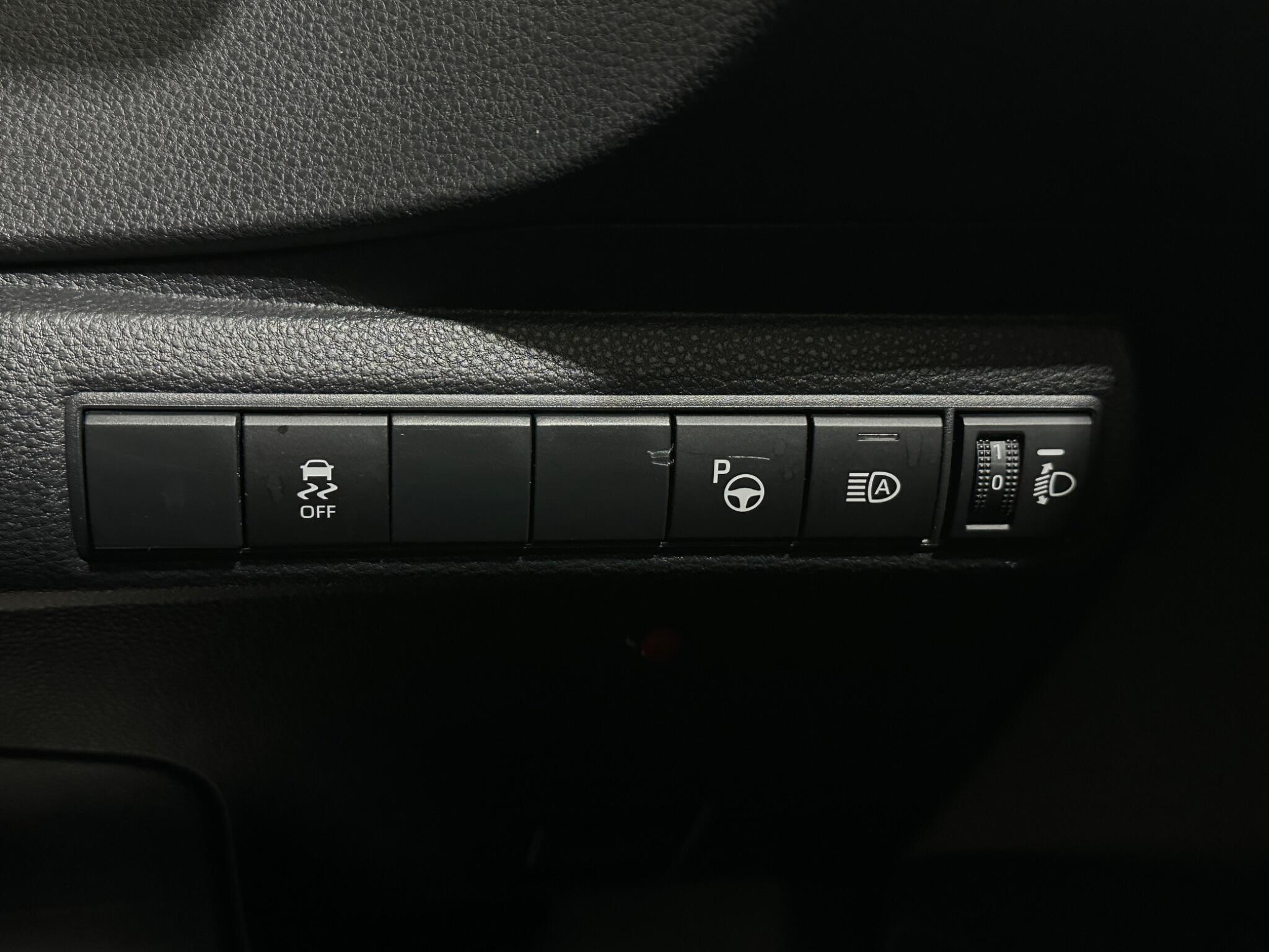 Toyota Corolla view 18