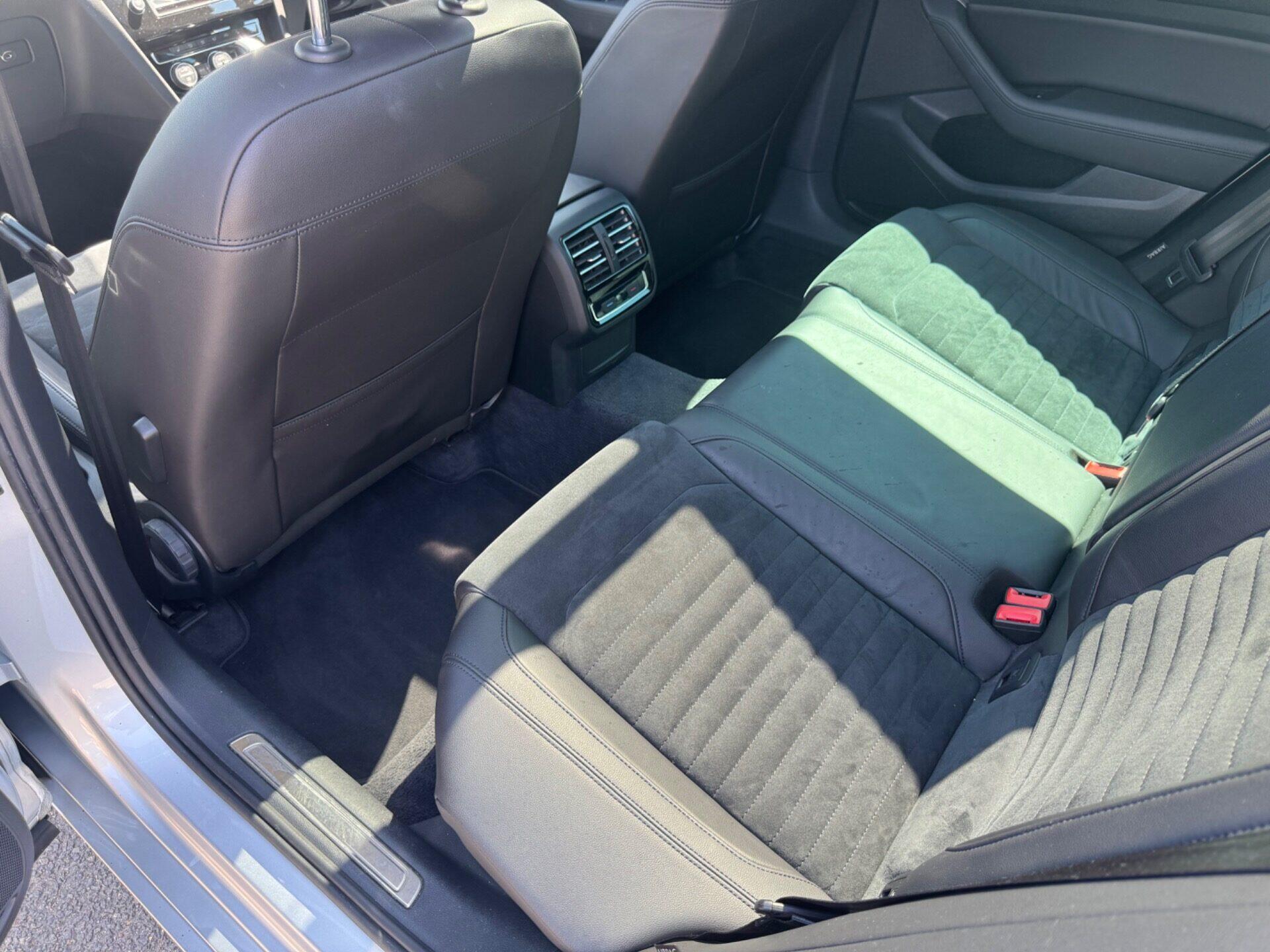 Volkswagen Passat view 55