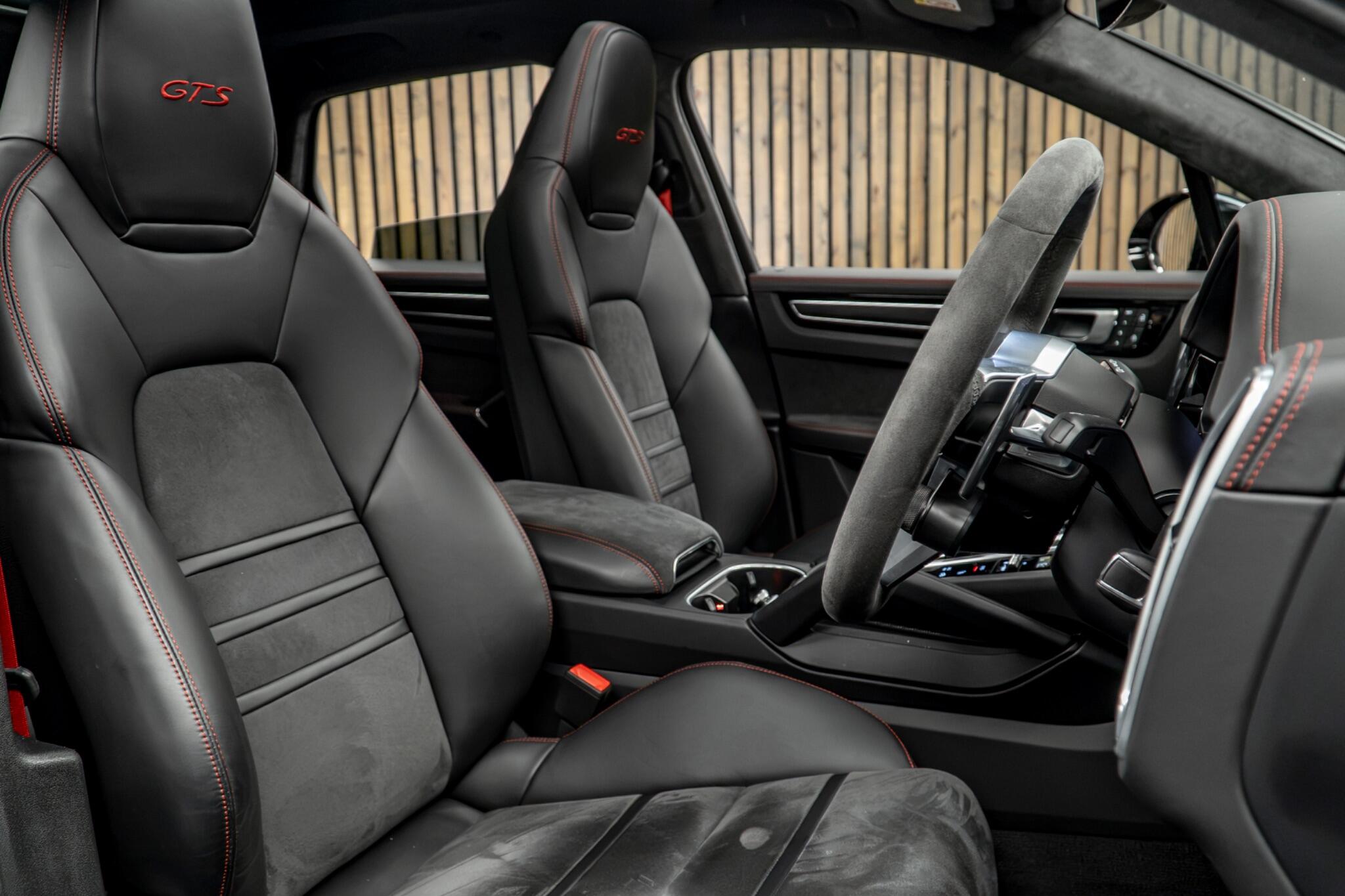 Porsche Cayenne view 2