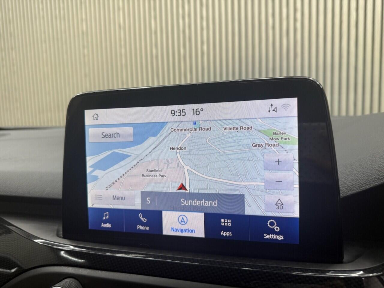 Ford Focus view 26