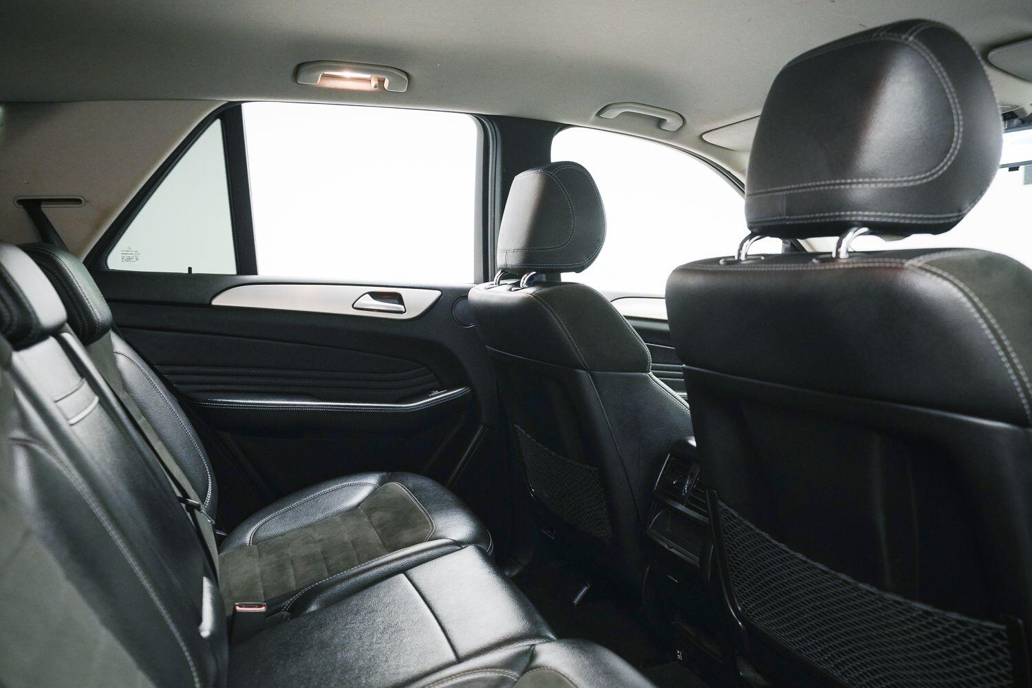 Mercedes-Benz M Class view 14