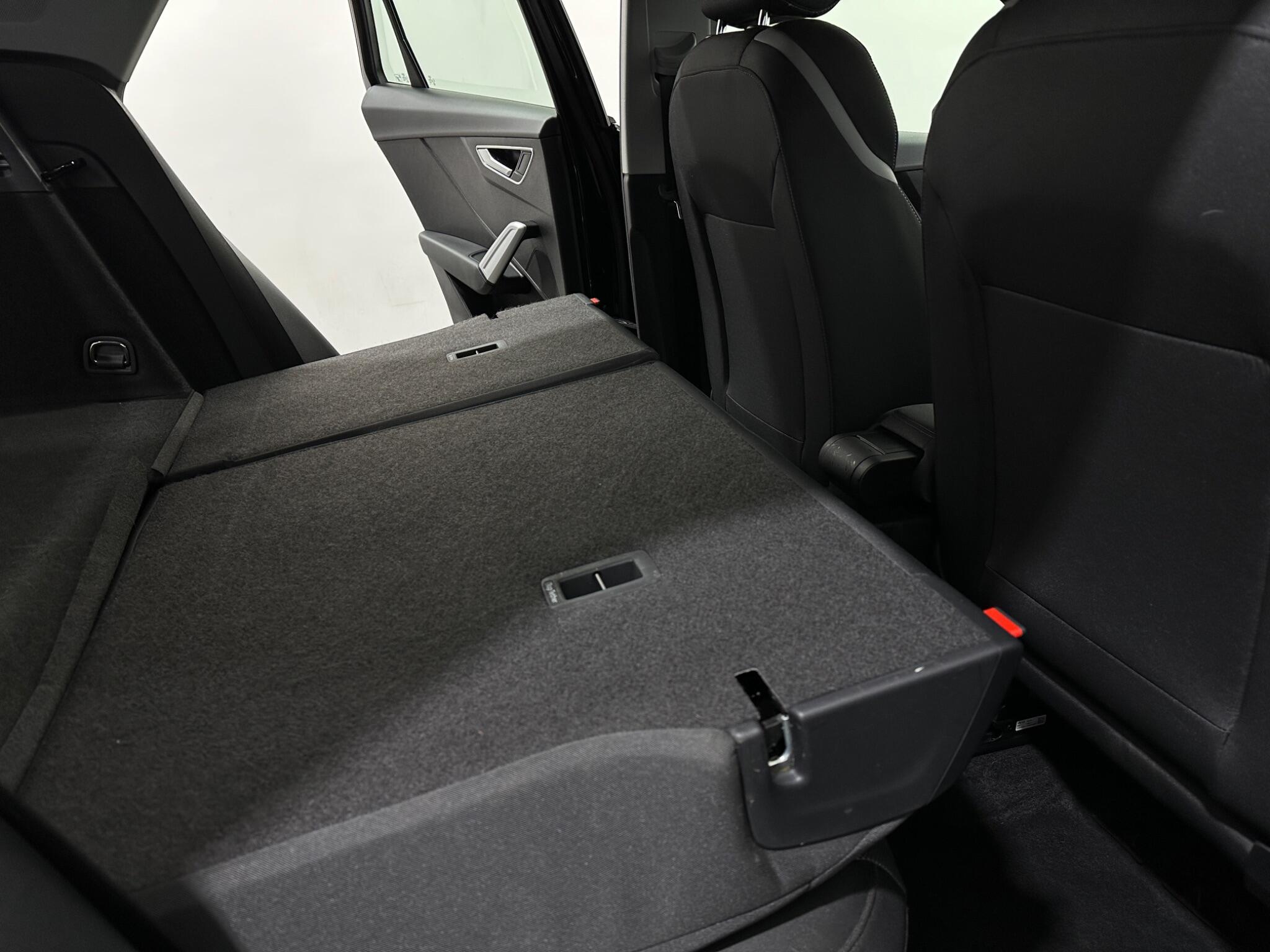 Audi Q2 view 46