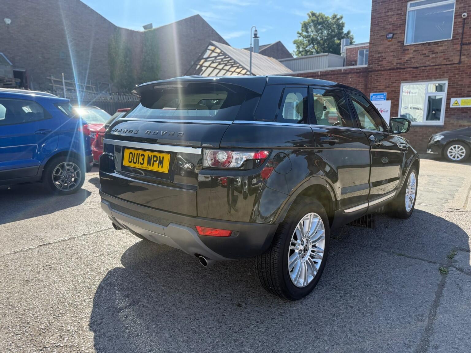 Land Rover Range Rover Evoque view 7