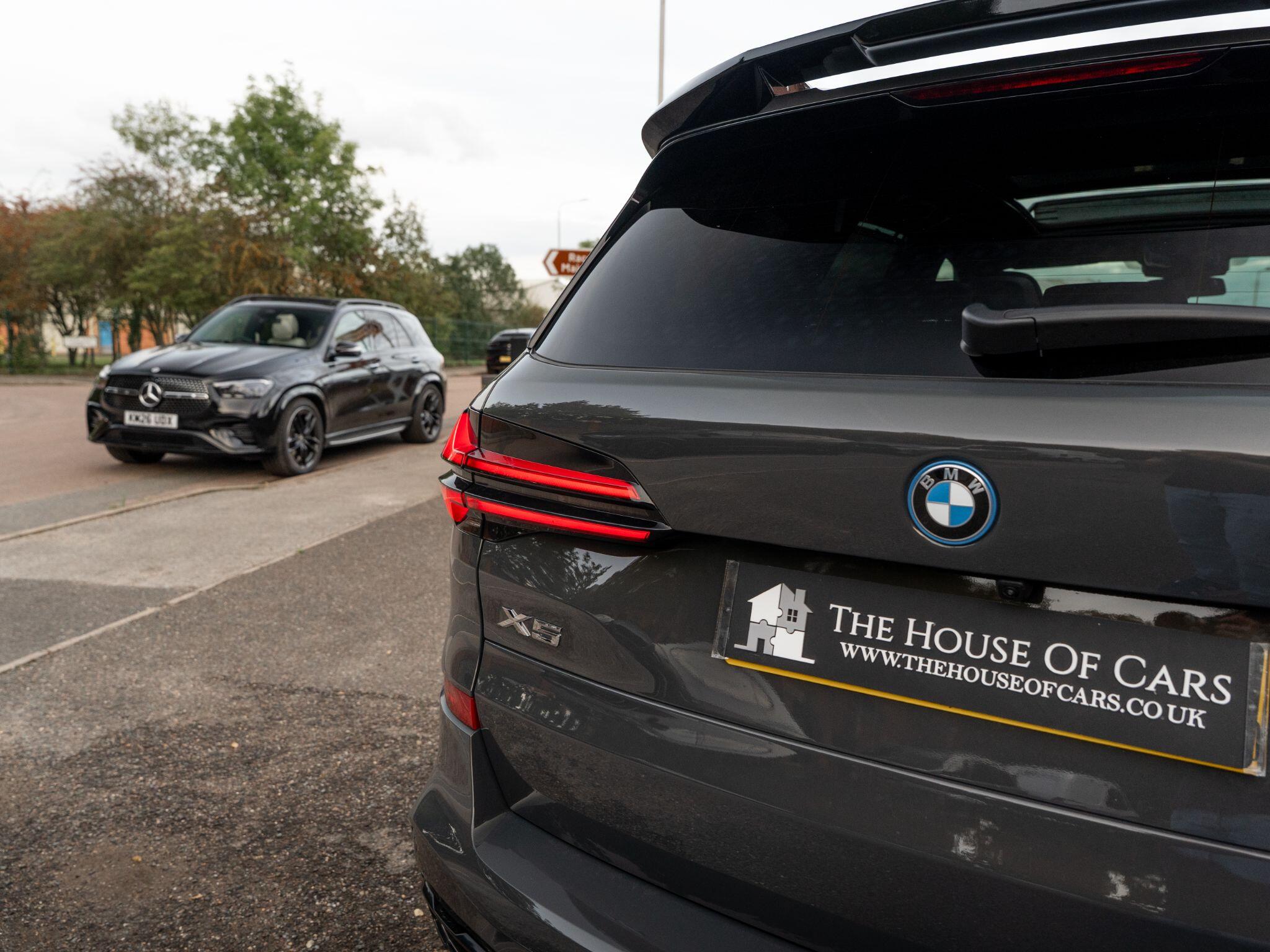 BMW X5 view 28