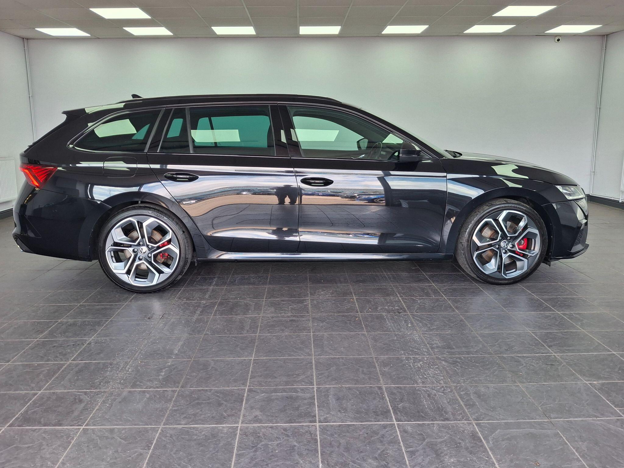 Skoda Octavia view 4