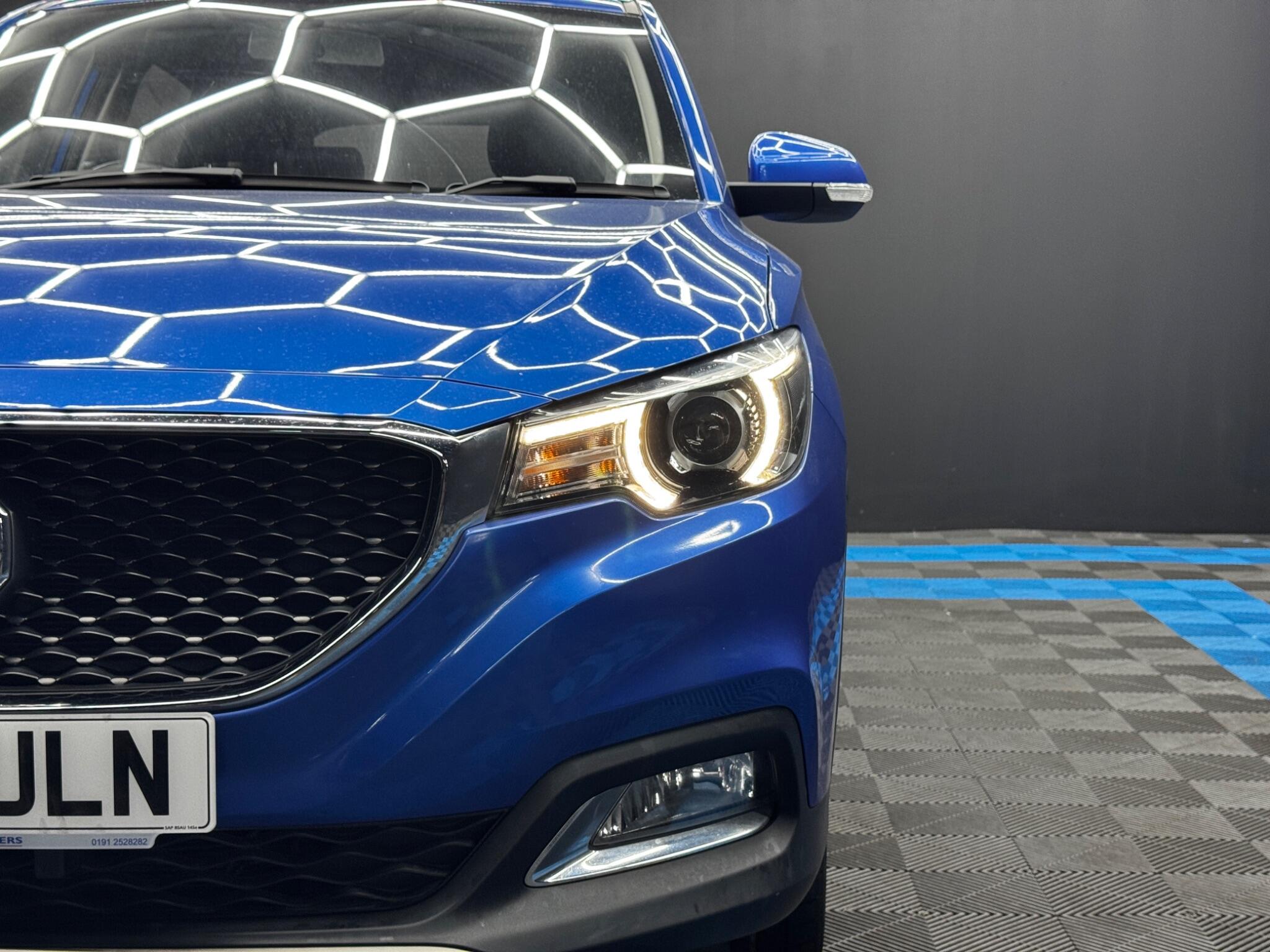 MG ZS view 41