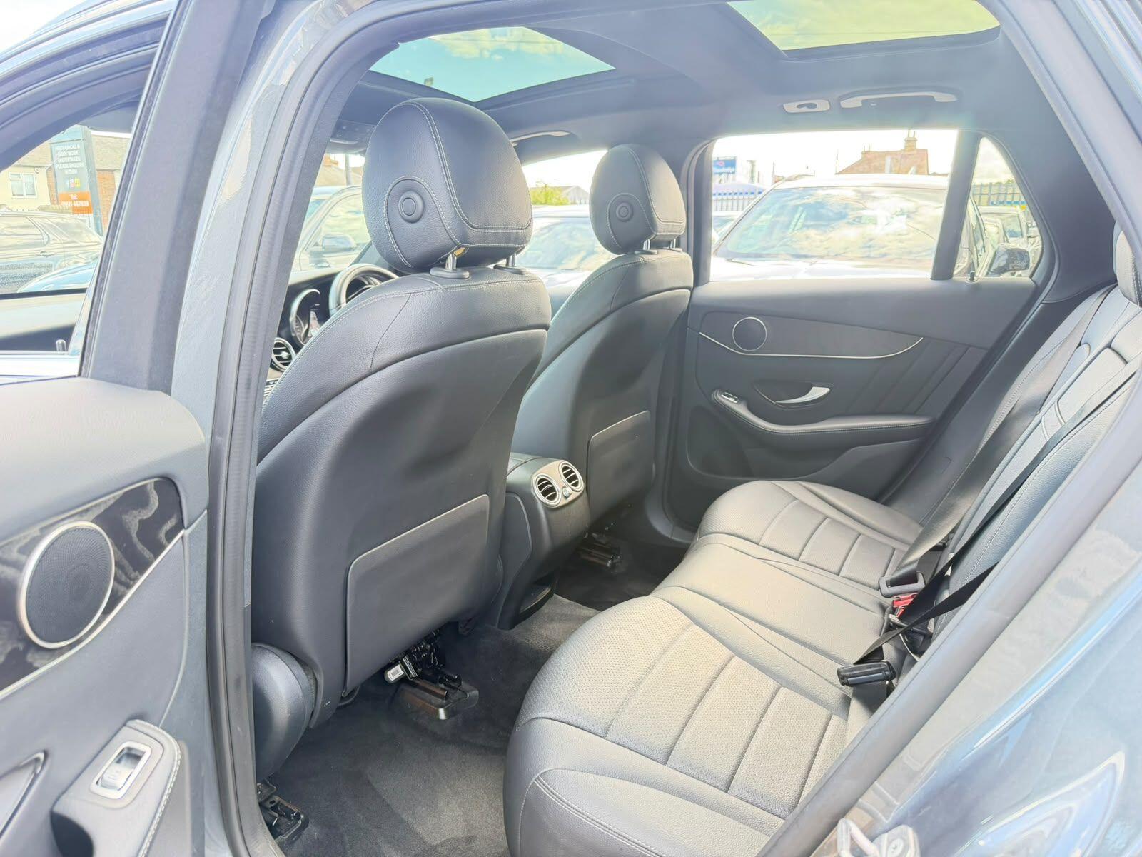 Mercedes-Benz GLC view 20