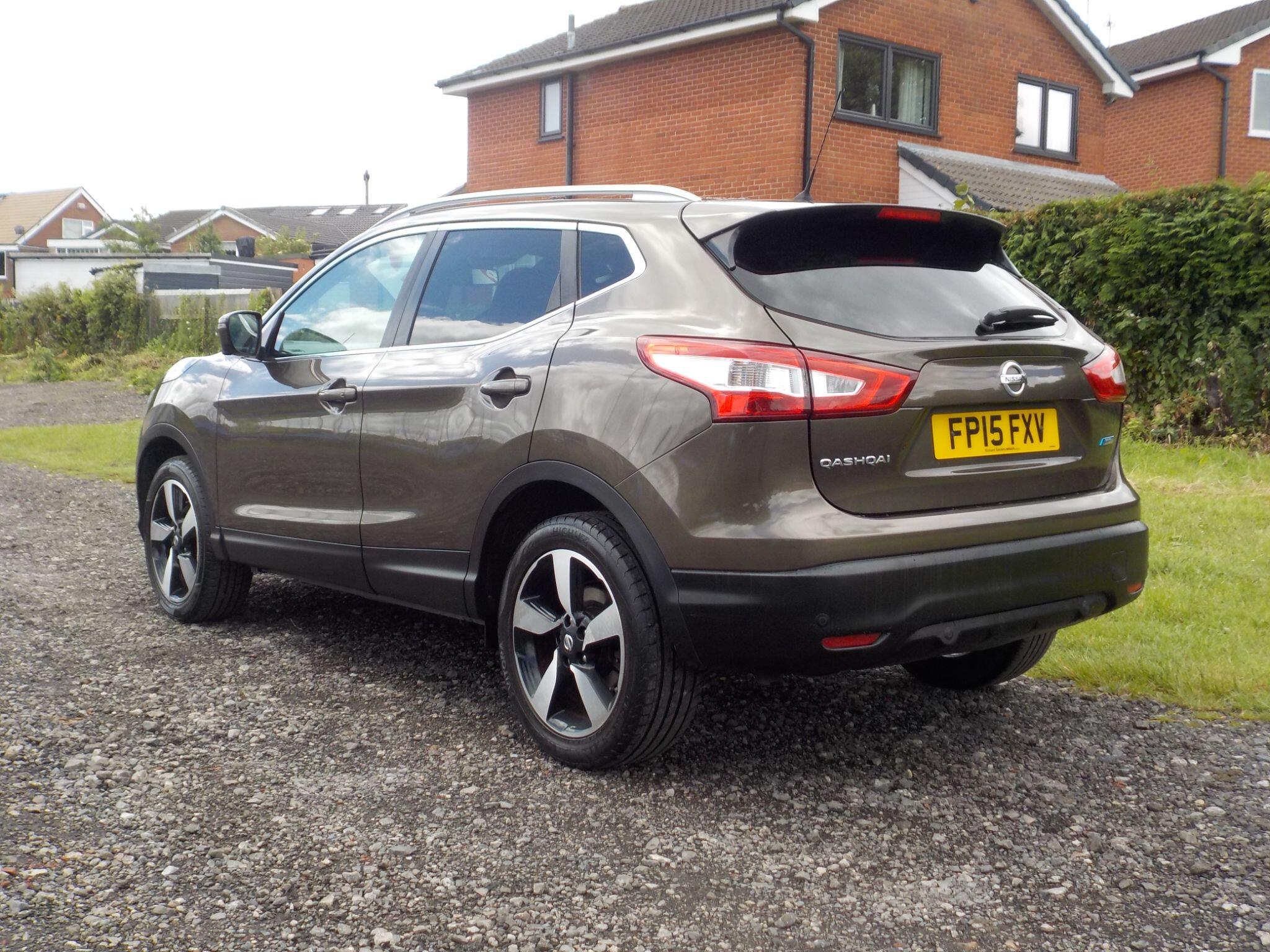 Nissan Qashqai 1.5 dCi n-tec+ 2WD Euro 5 (s/s) 5dr
