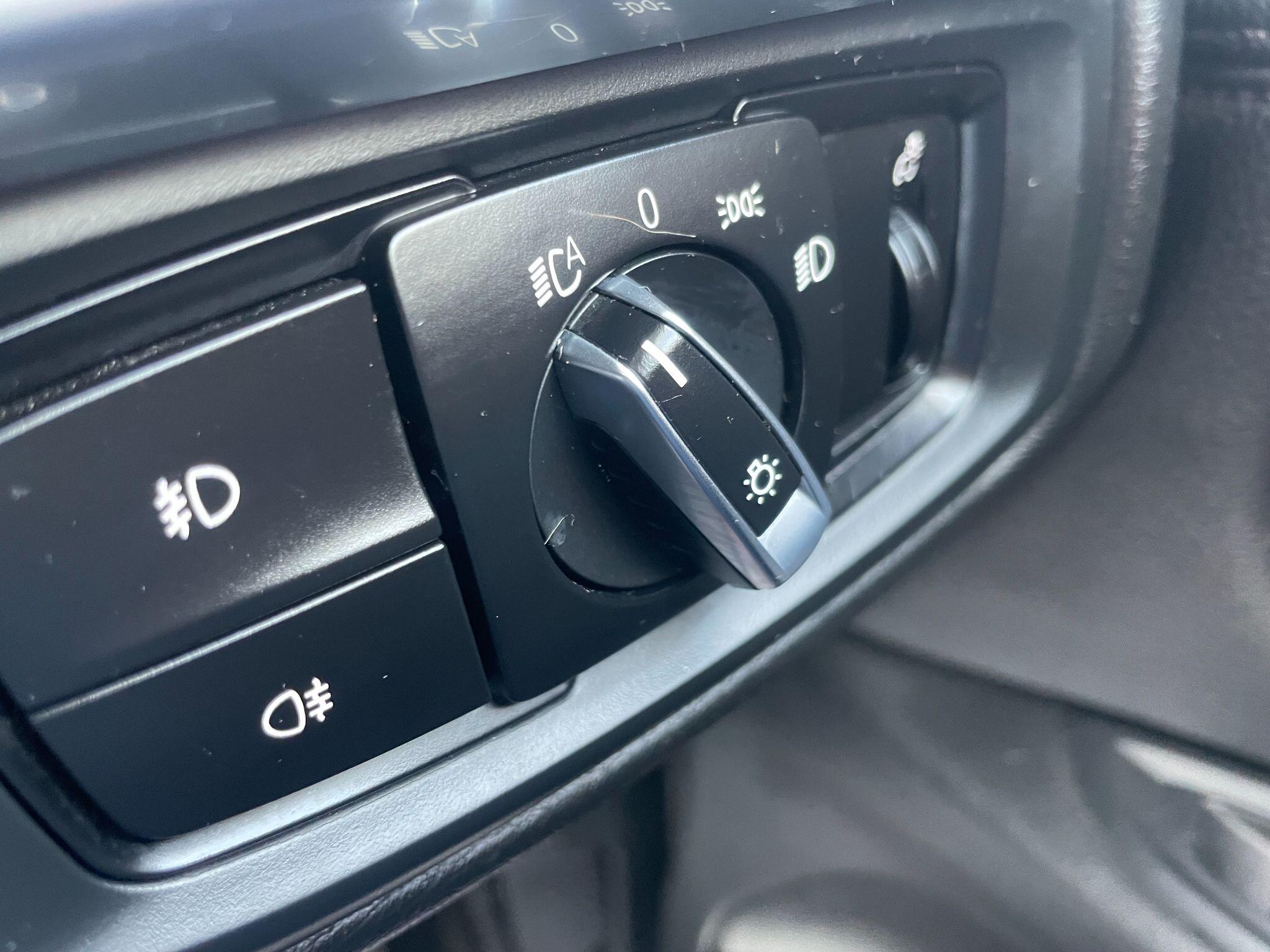 BMW X5 view 33