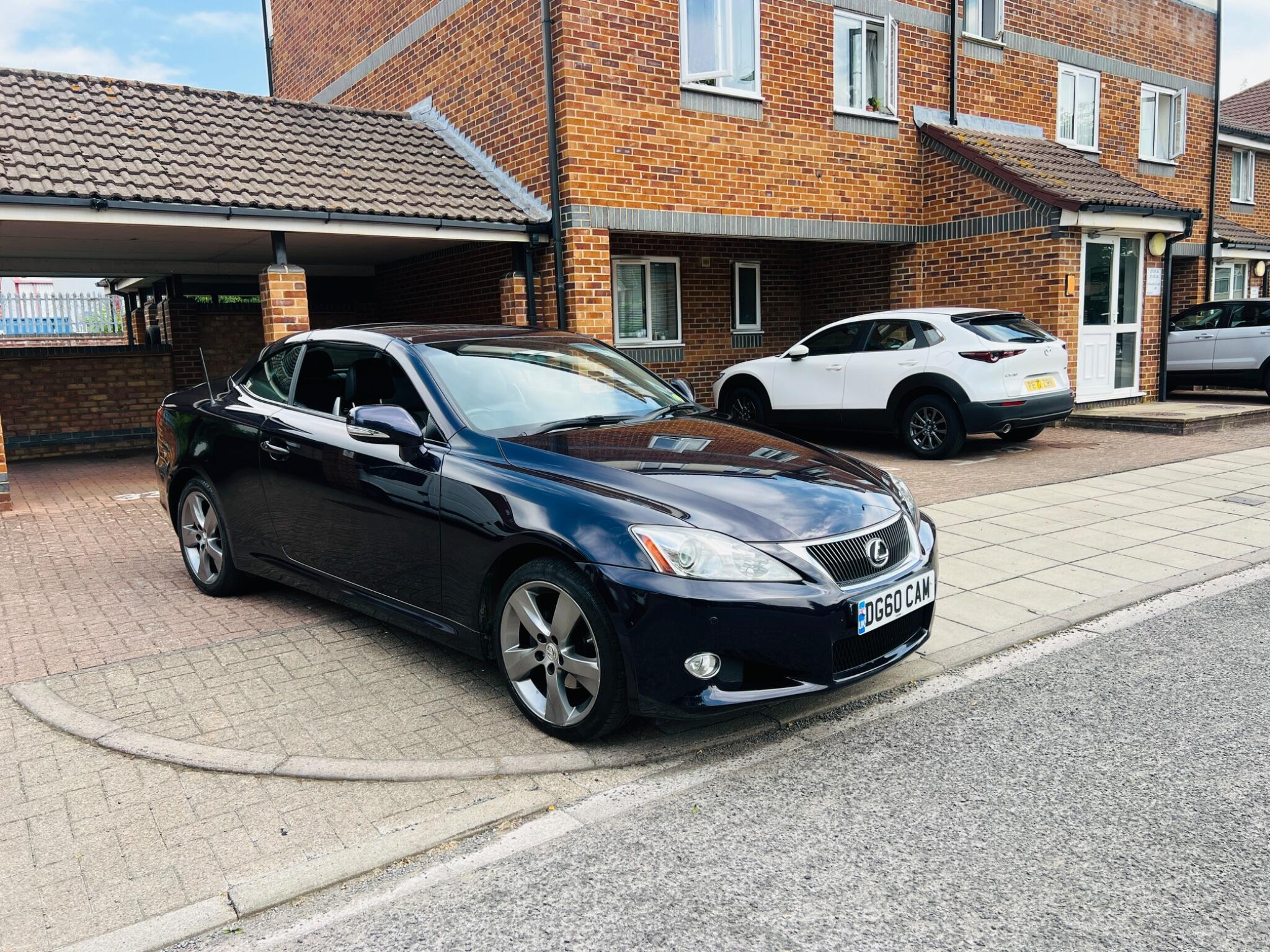 Lexus Is view 15