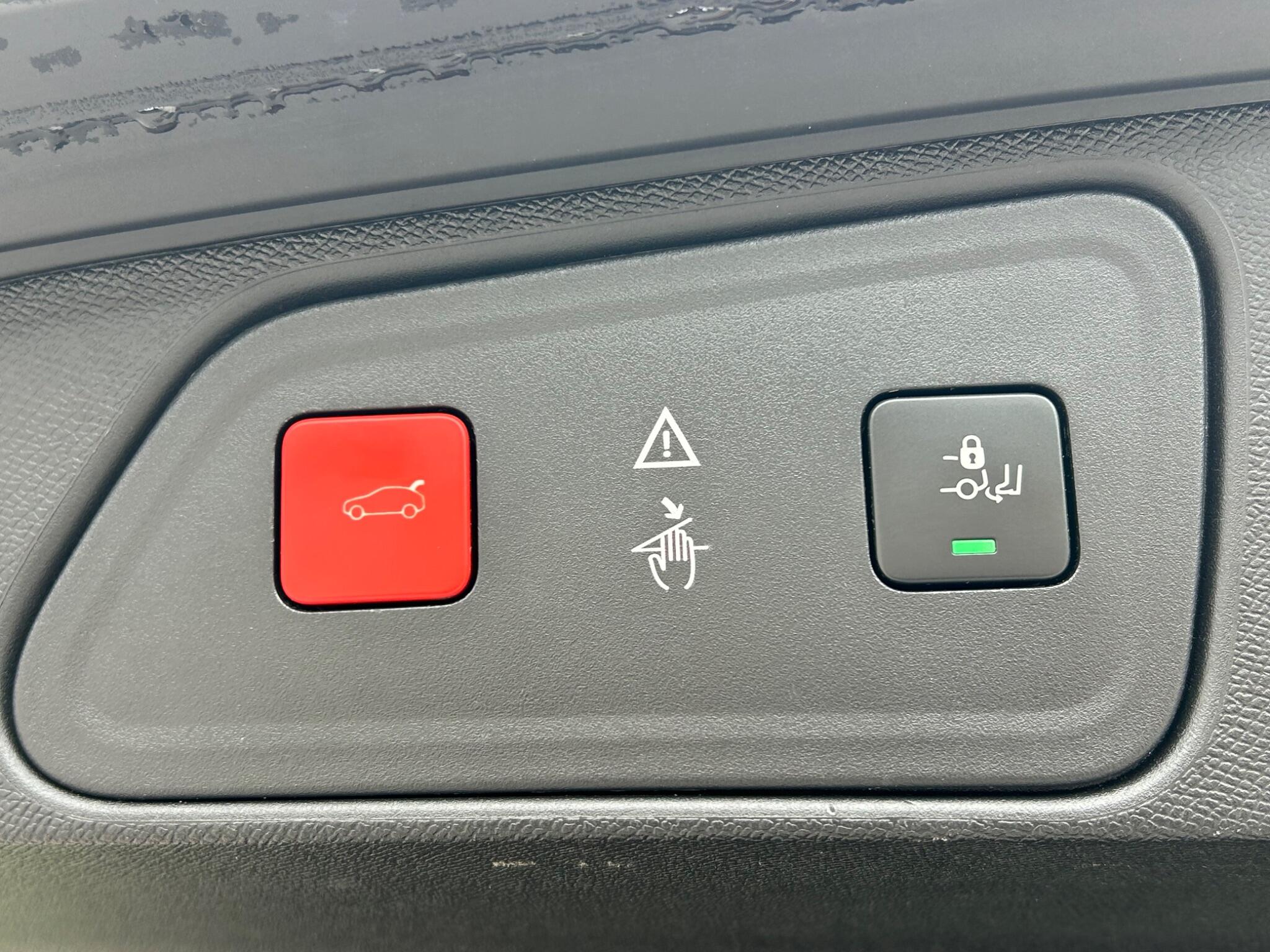 Peugeot 3008 view 29