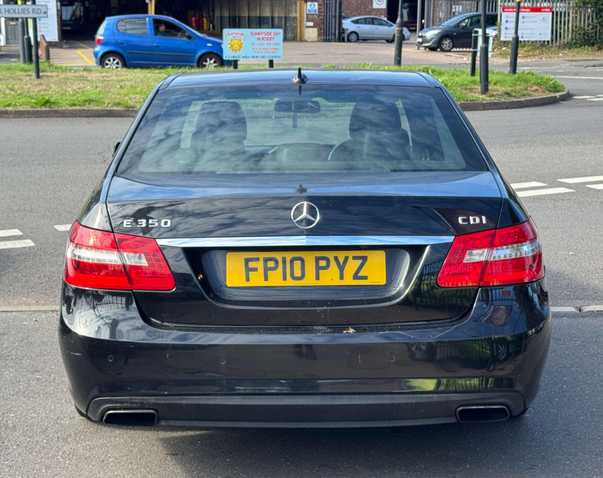 Mercedes-Benz E-Class view 8