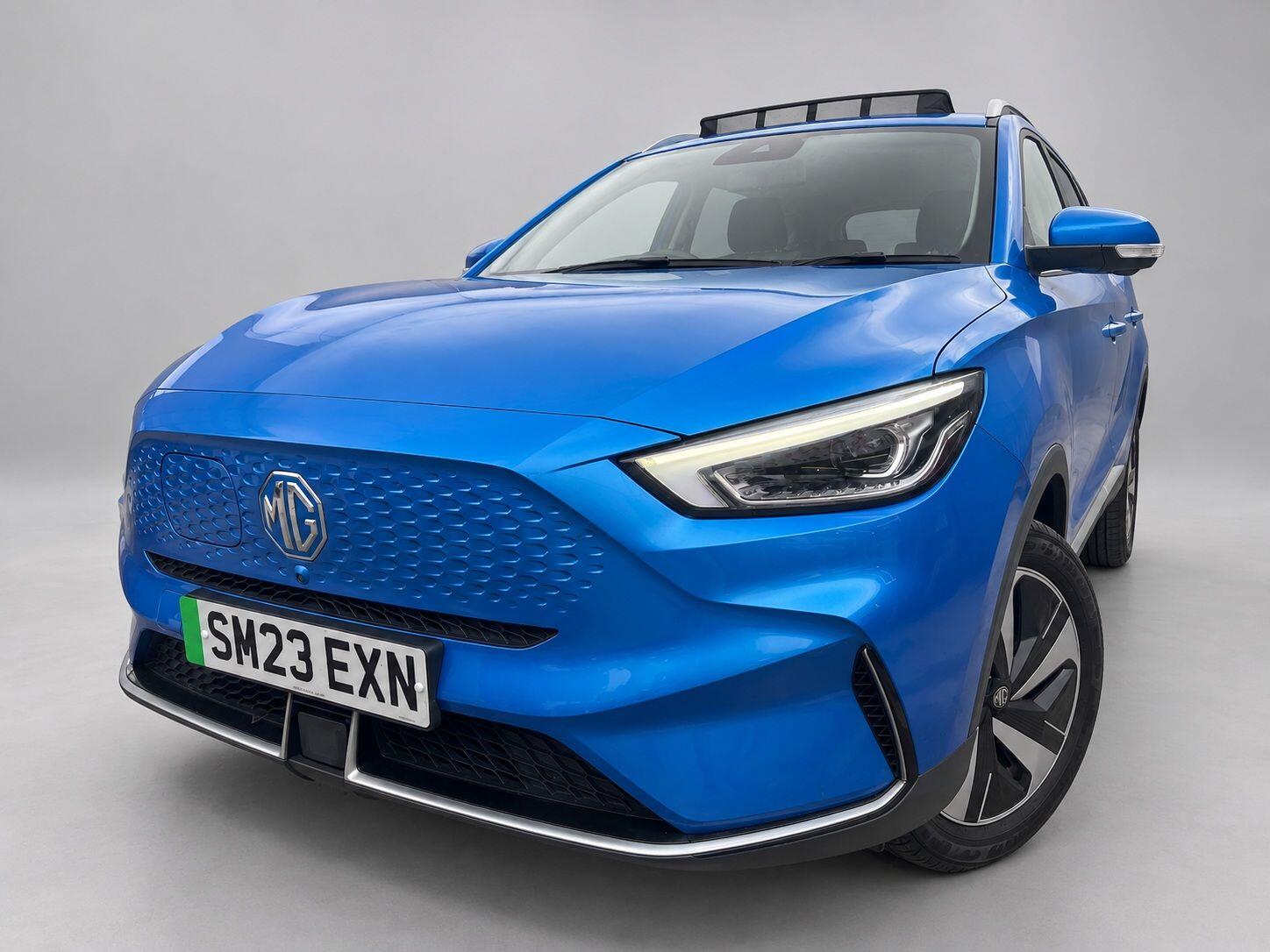 MG ZS view 7