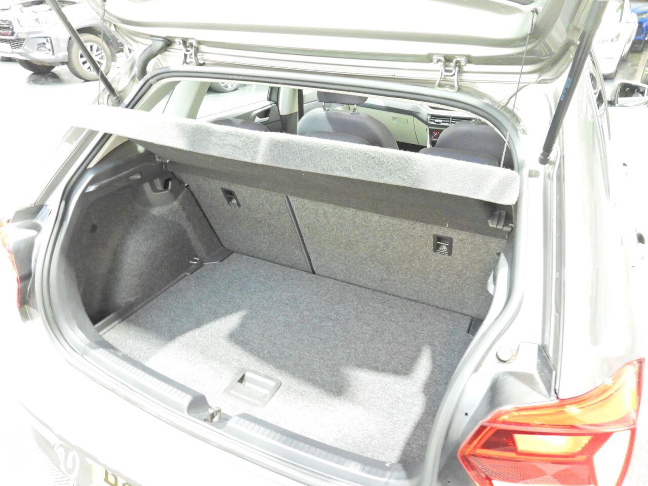 Volkswagen Polo view 27