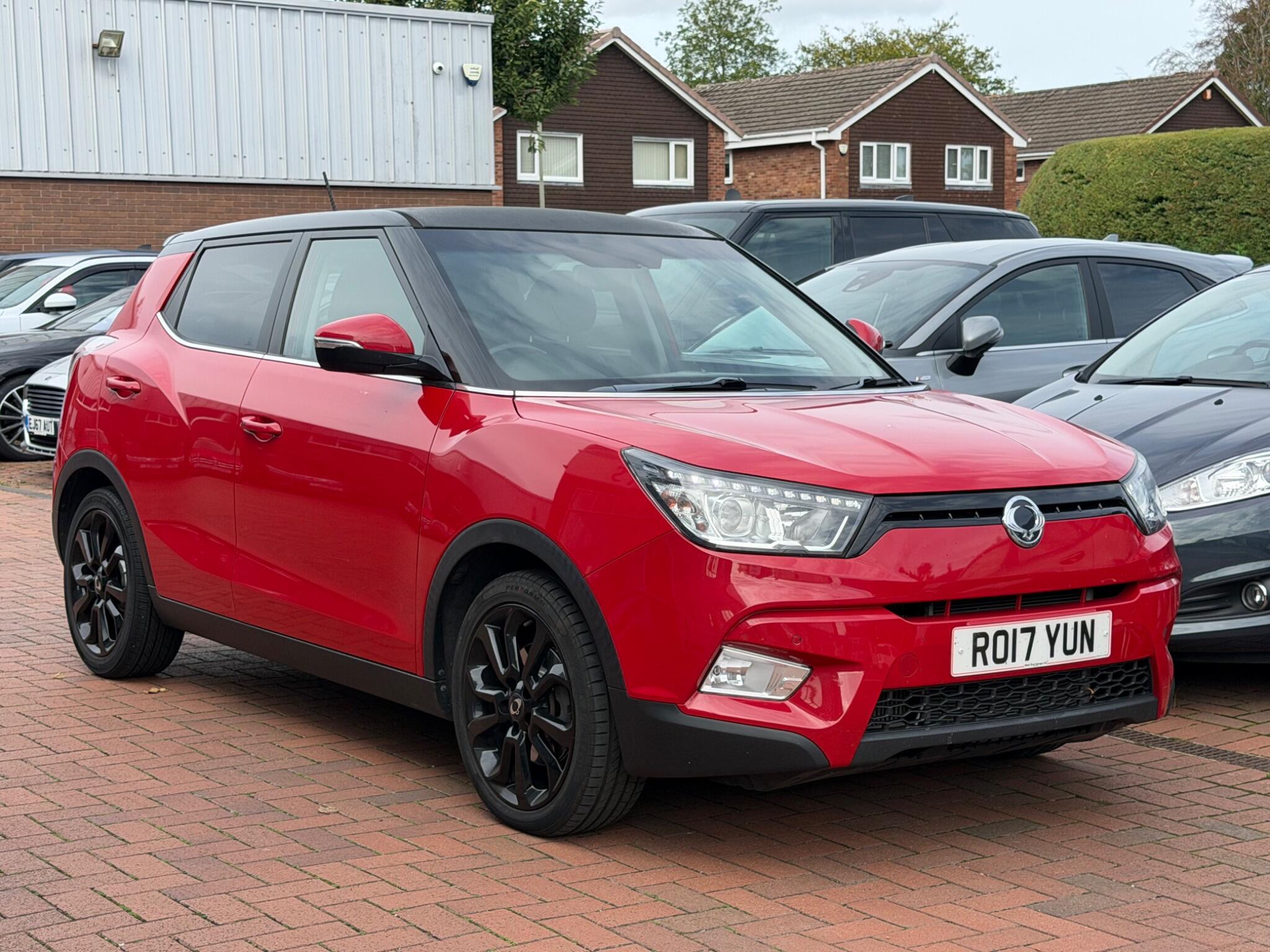 KGM Tivoli view 24
