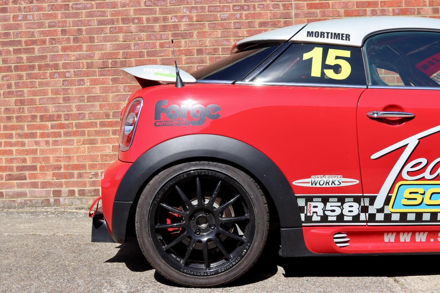 Mini Coupe view 30